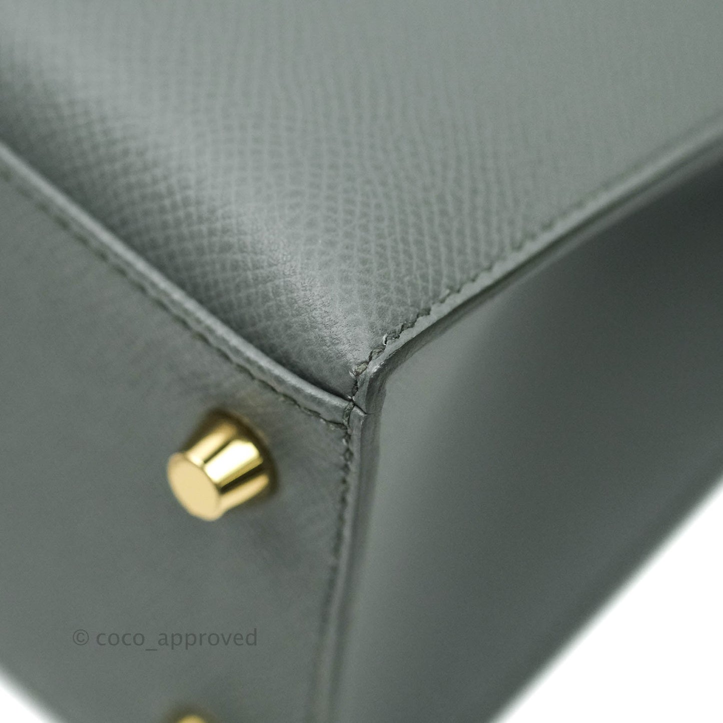 Hermès Kelly 25 Vert Amande Epsom Sellier Gold Hardware