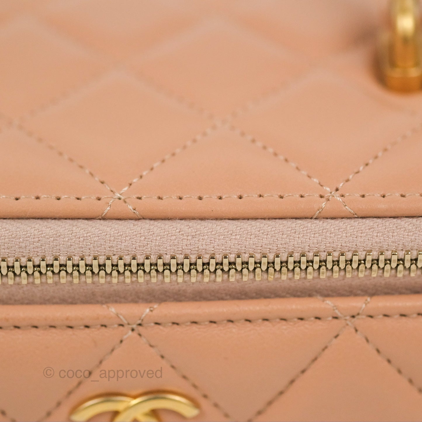Chanel Vanity Rectangular Top Handle Beige Lambskin Gold Hardware