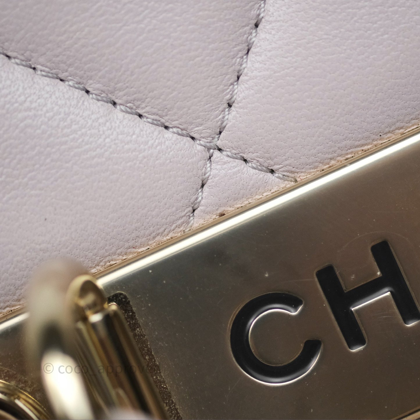 Chanel Trendy CC Vanity Case Lilac Lambskin Gold Hardware