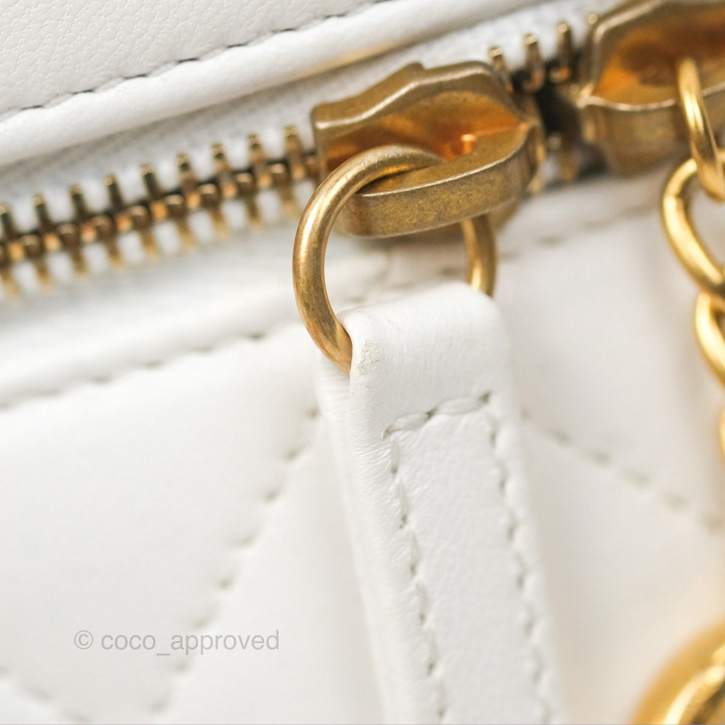 Chanel Vanity Case With Chain Shoulder Bag Quilted Calfskin Leather White