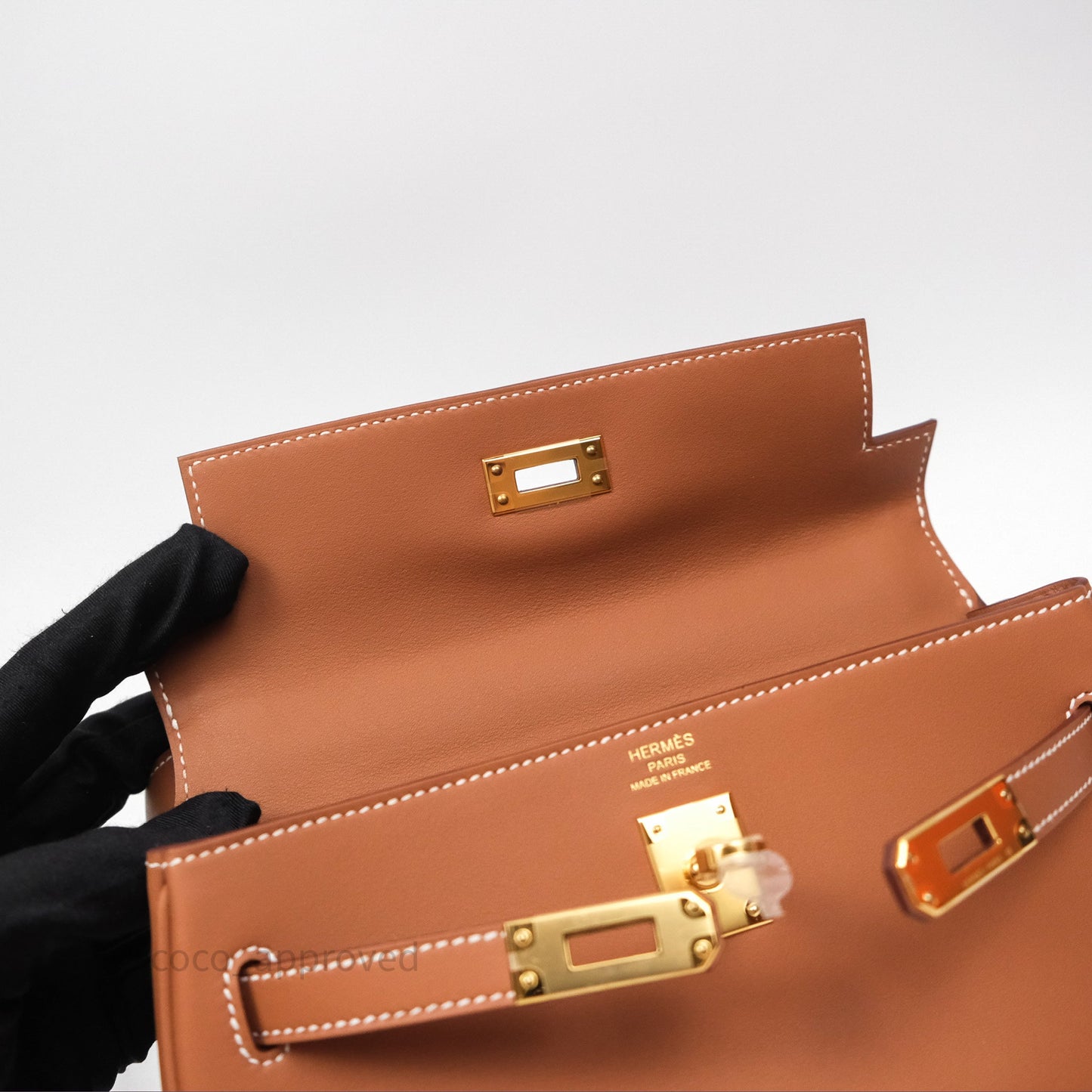 Hermès Kelly Moove Gold 37 Swift Gold Hardware