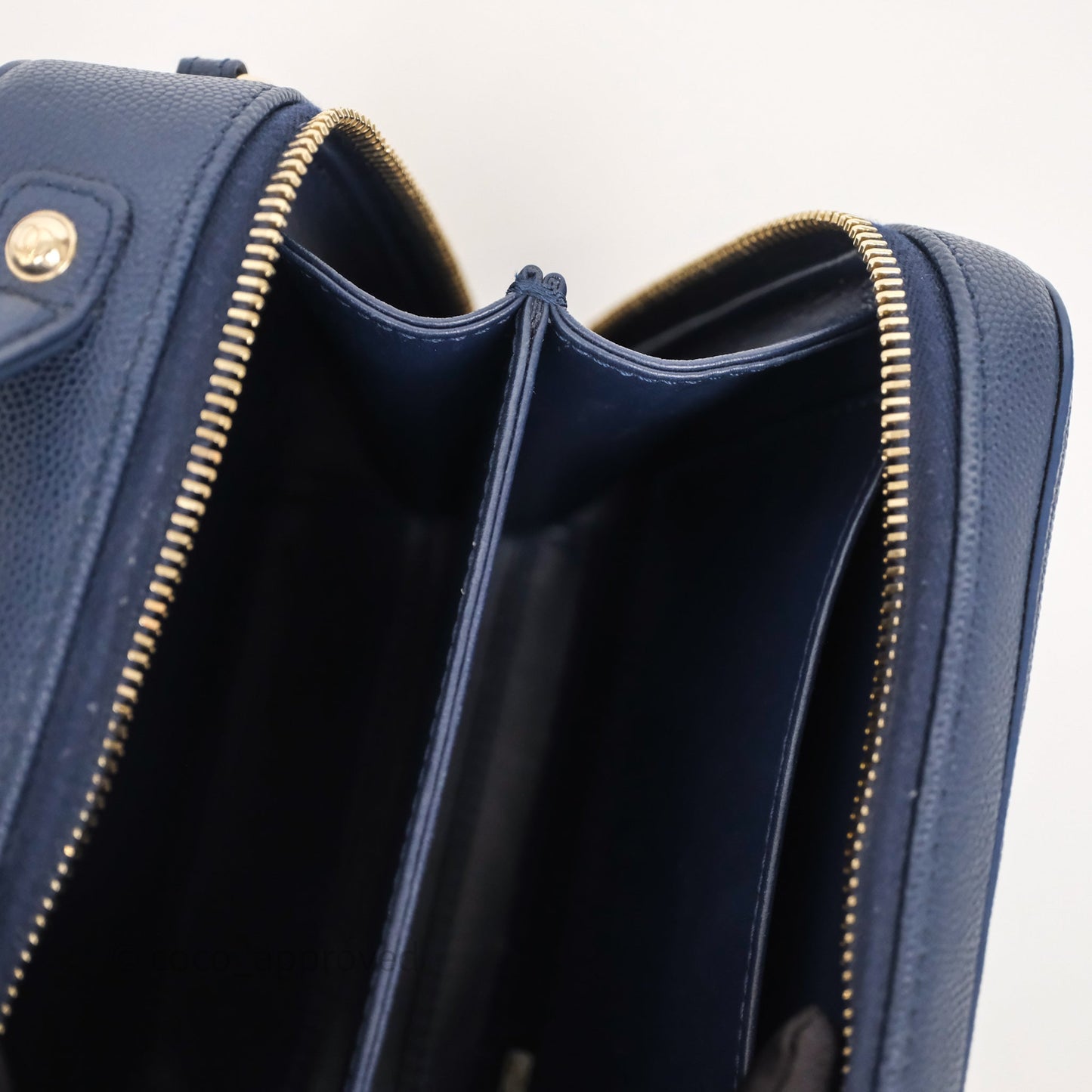 Chanel Quilted Small CC Filigree Vanity Case Navy Caviar Gold Hardware