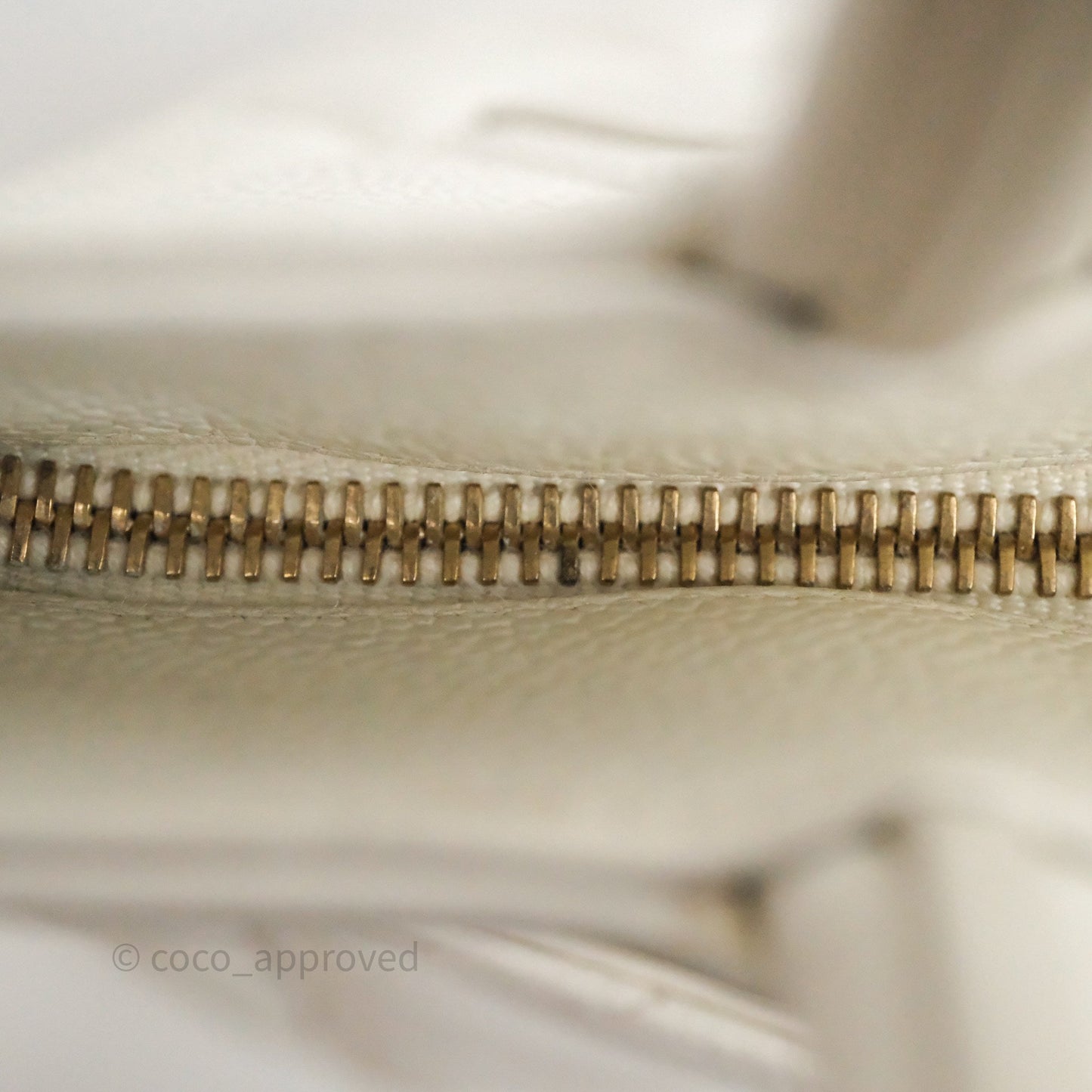 Chanel Vintage Medallion CC White Caviar Tote Bag Gold Hardware