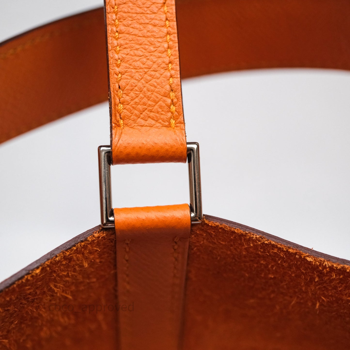 Hermès Tressage De Cuir Picotin Lock 22 Abricot I9/ Rose Azalée 8W/ Gold 37 Epsom Palladium Hardware