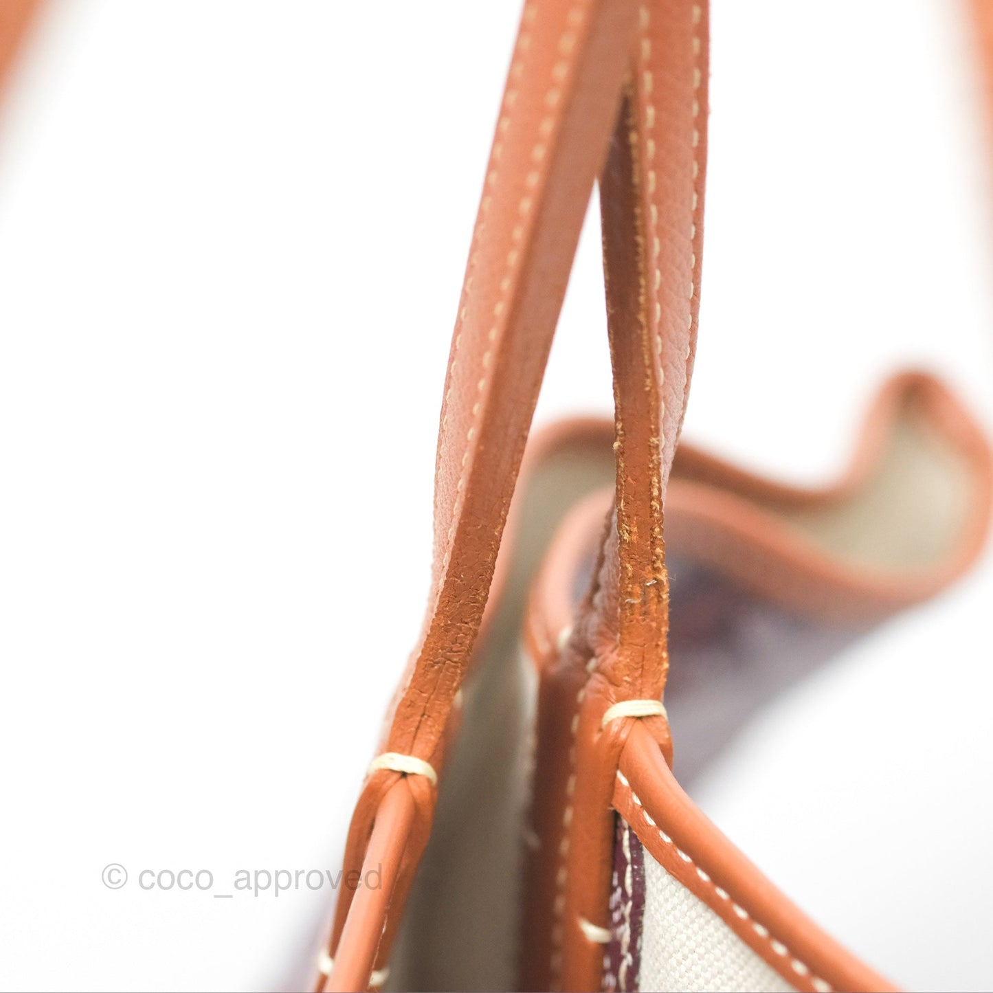 Goyard St Louis Pertuis Tote PM ⁣⁣⁣⁣⁣⁣⁣⁣⁣⁣⁣⁣⁣⁣⁣⁣⁣⁣⁣⁣Burgundy