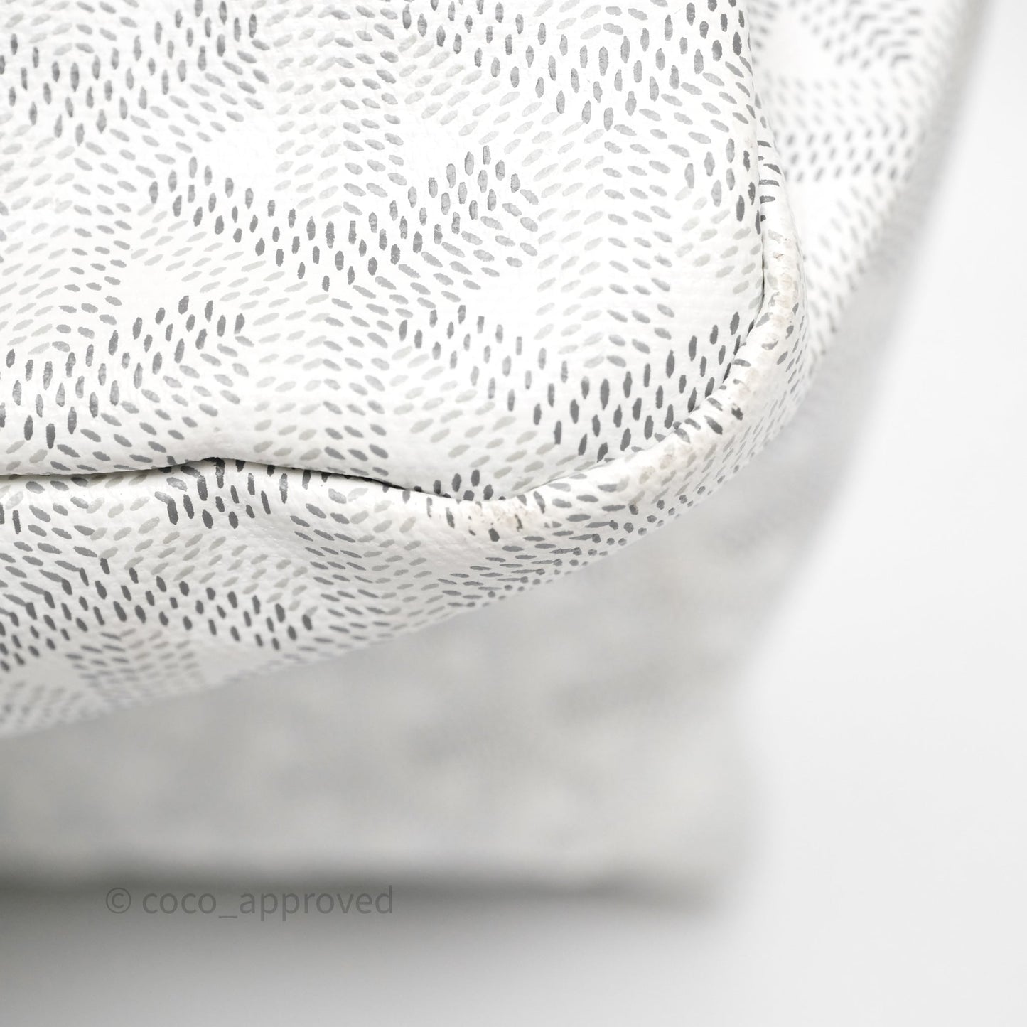 Goyard Bohème Hobo Bag PM White Goyardine Canvas