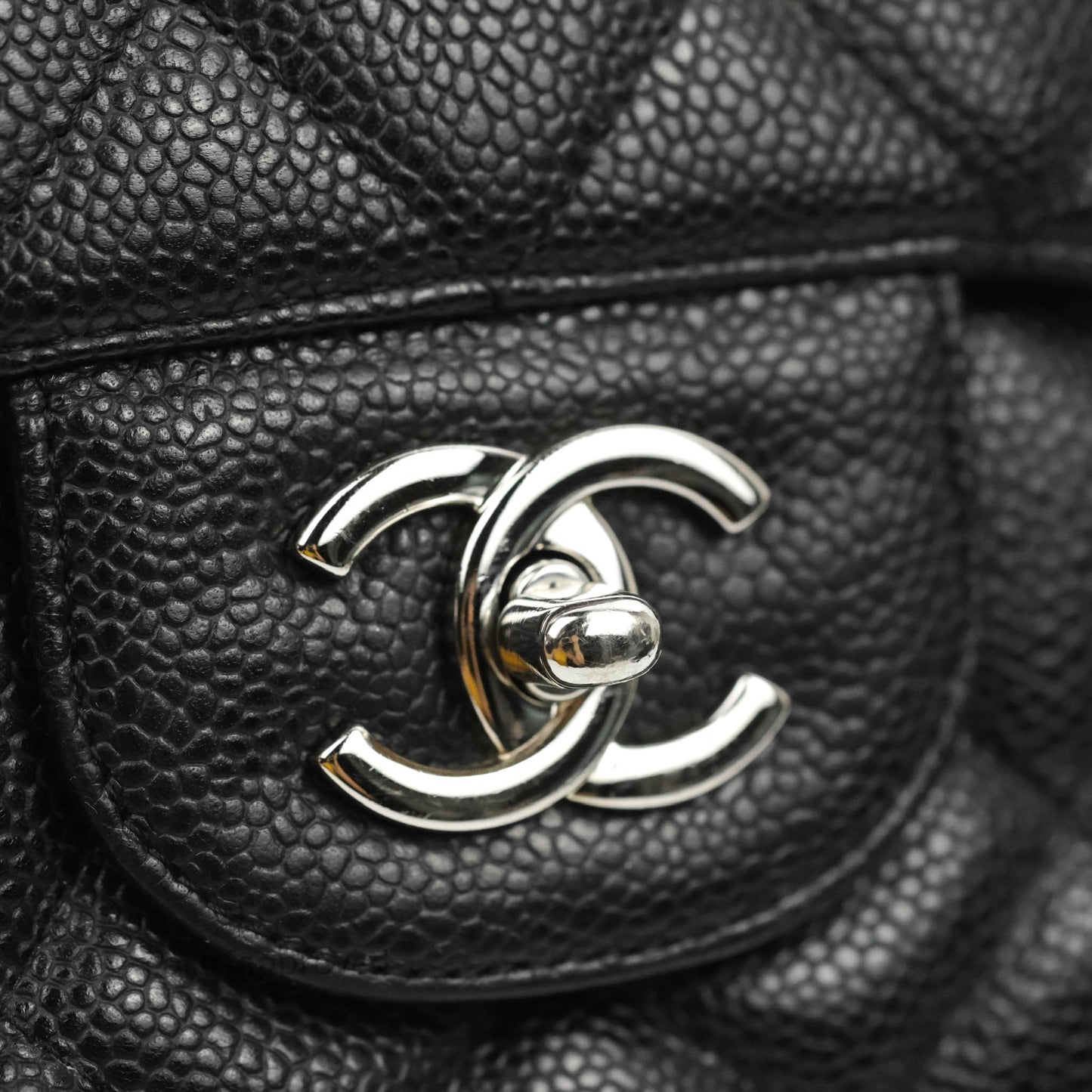 Chanel Single Flap Maxi Caviar Black Silver Hardware