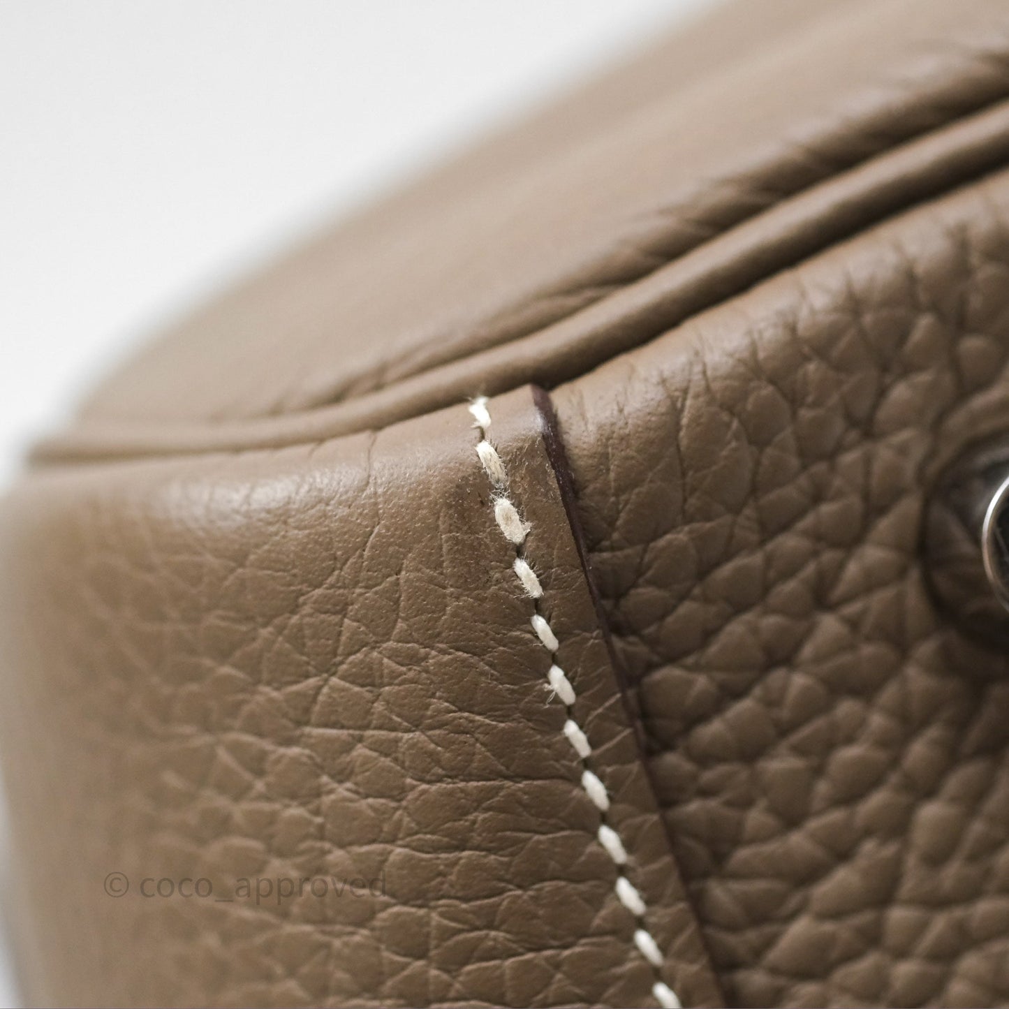 Hermès Lindy 30 Etoupe 18 Clemence Palladium Hardware