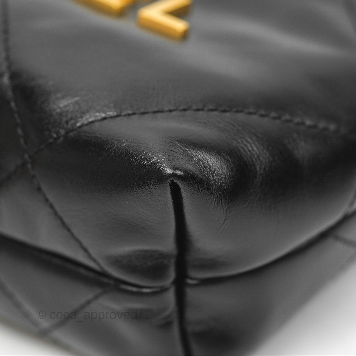 Chanel 22 Mini Bag Black Shiny Crumpled Calfskin