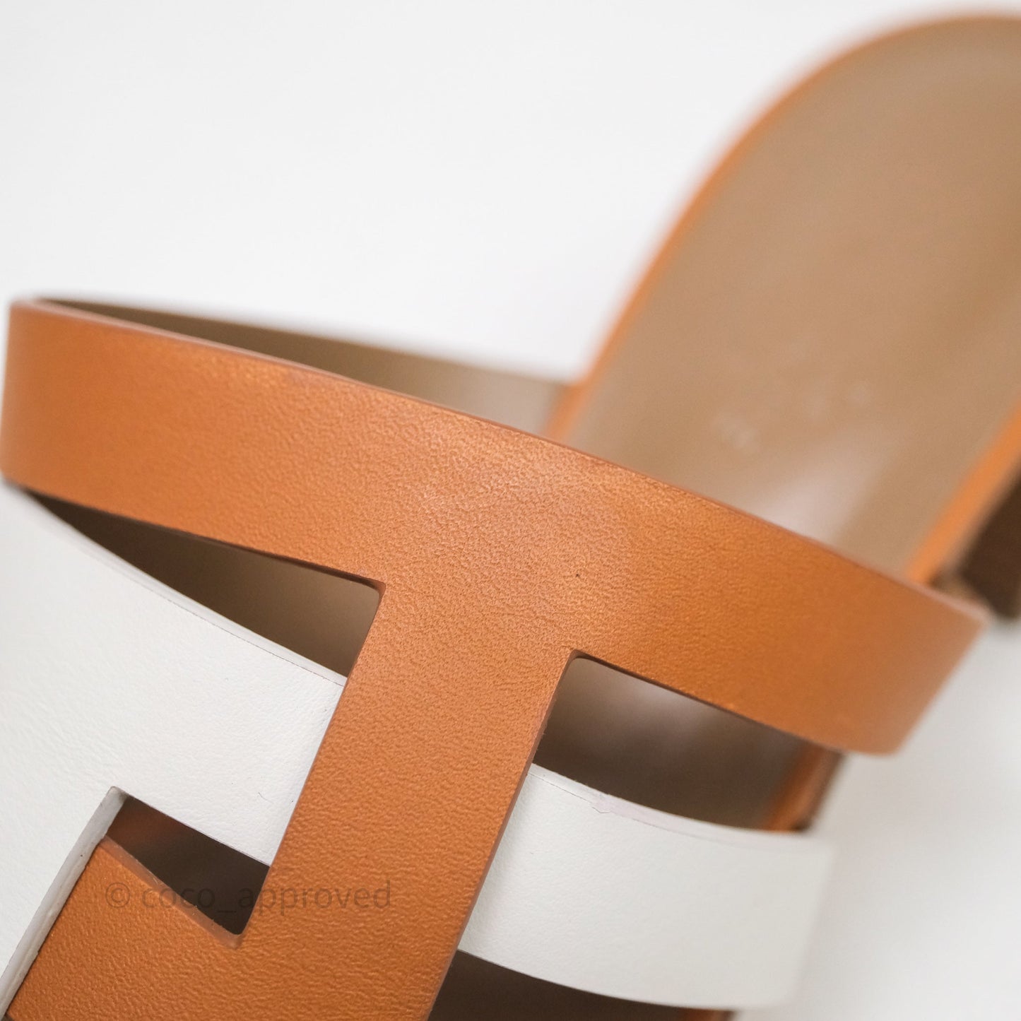 Hermes Amica Sandal Blanc/Naturel Size 38.5