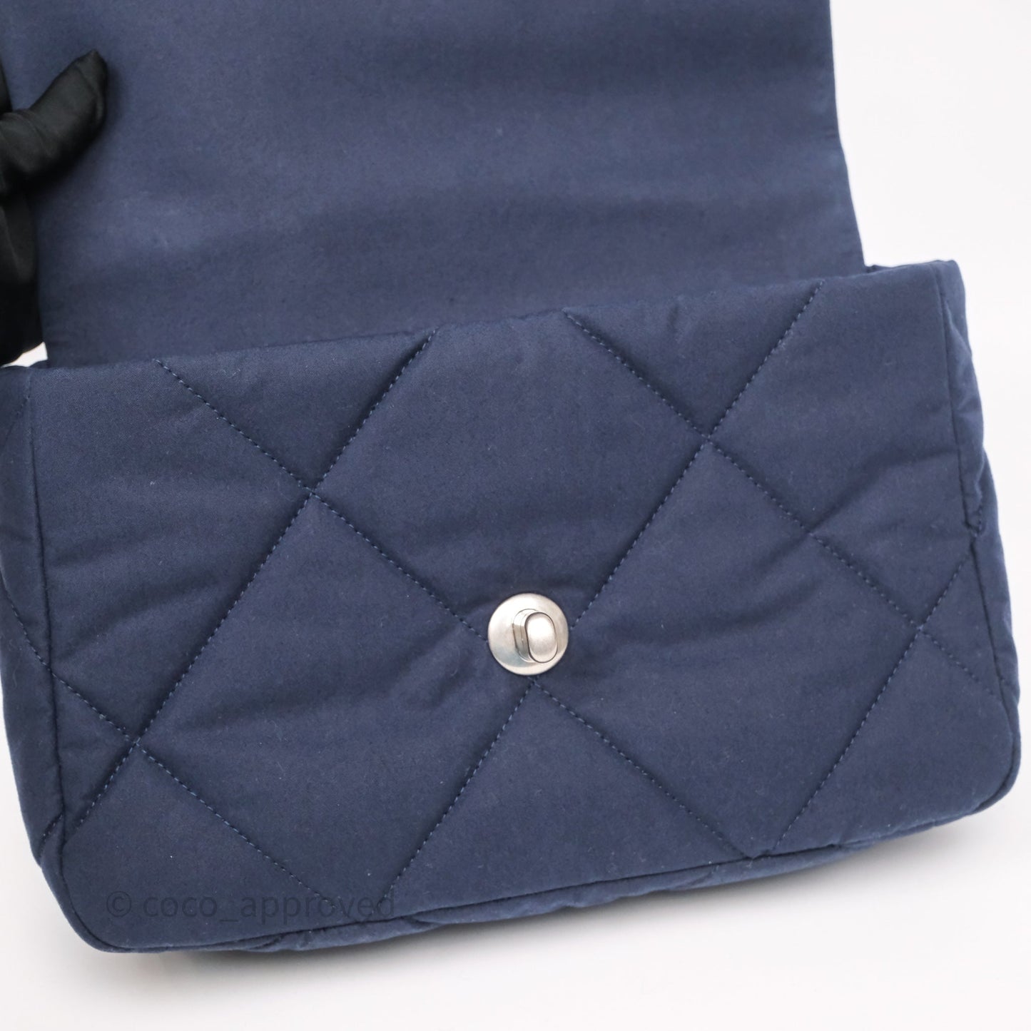 Chanel 19 Small Dark Navy Fabric Mixed Hardware