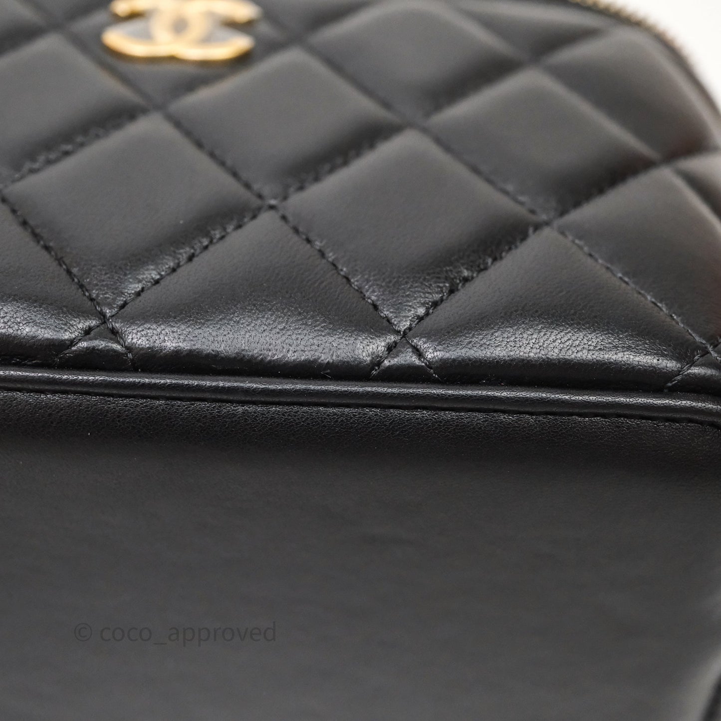 Chanel Classic Mini Quilted O Case So Black Lambskin Black Hardware