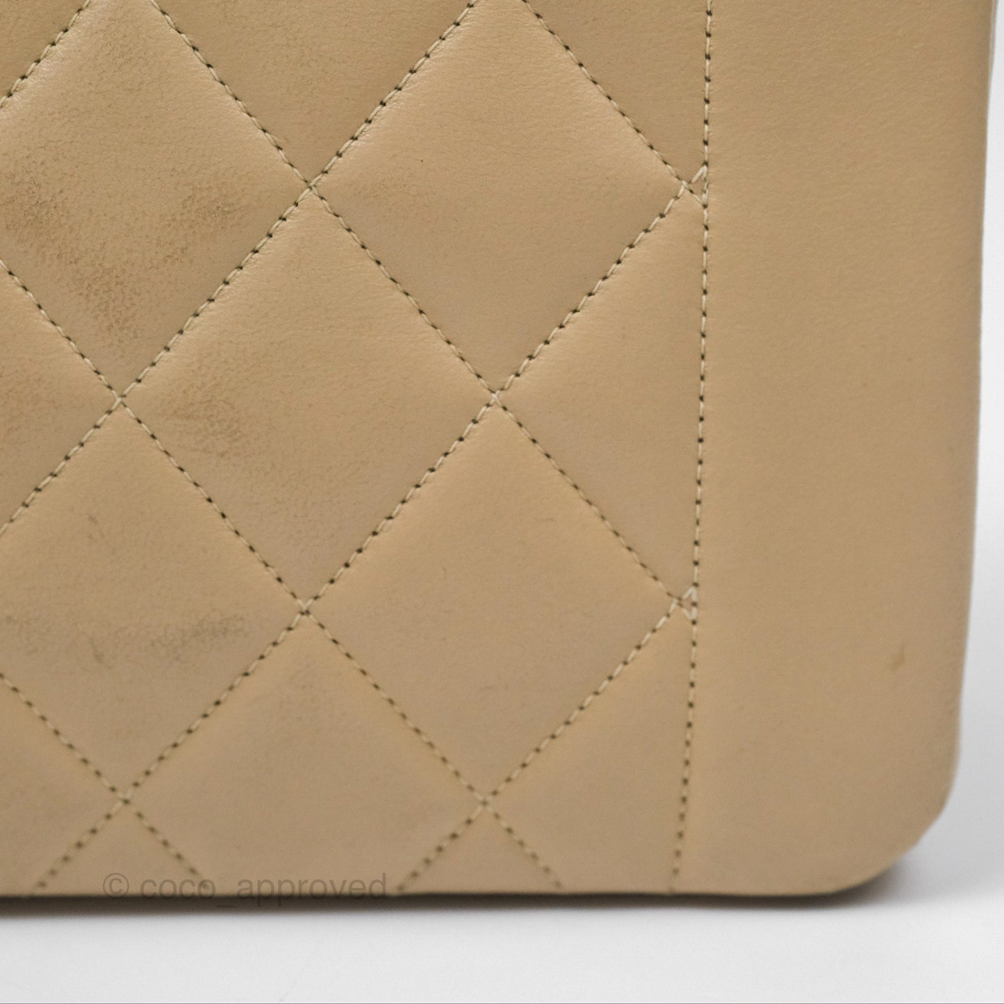 Chanel Vintage Small Quilted Classic Diana Flap Bag Beige Lambskin 24K Gold Hardware