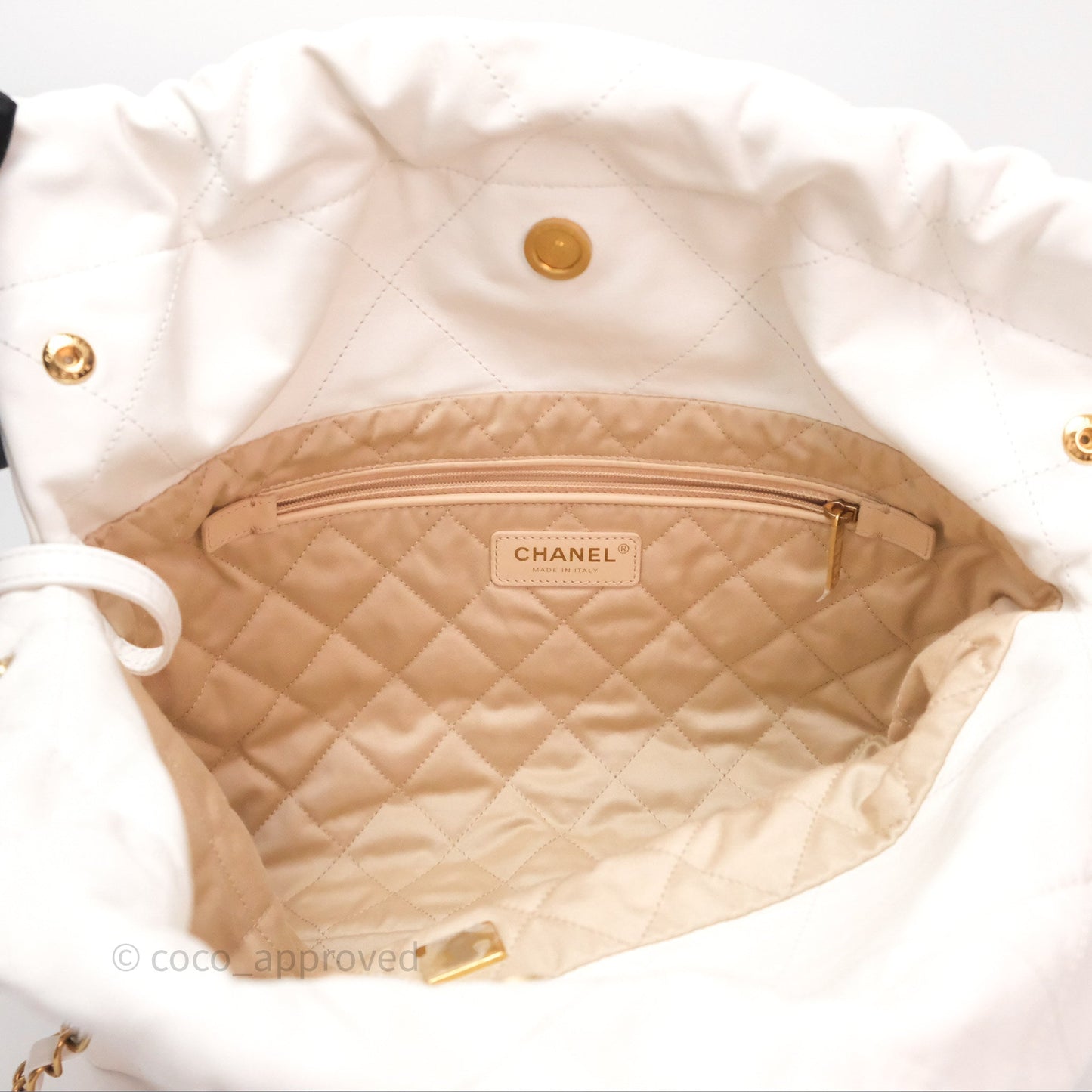 Chanel 22 Small White Shiny Calfskin Aged Gold Hardware