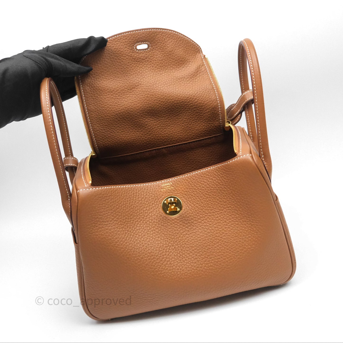 Hermès Lindy 26 Gold 37 Clemence Gold Hardware