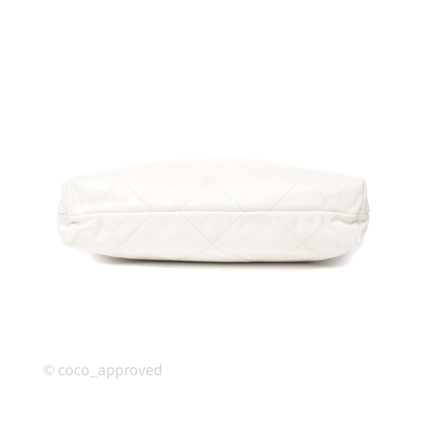 Chanel 22 Medium White Shiny Crumpled Calfskin Aged Gold Hardware