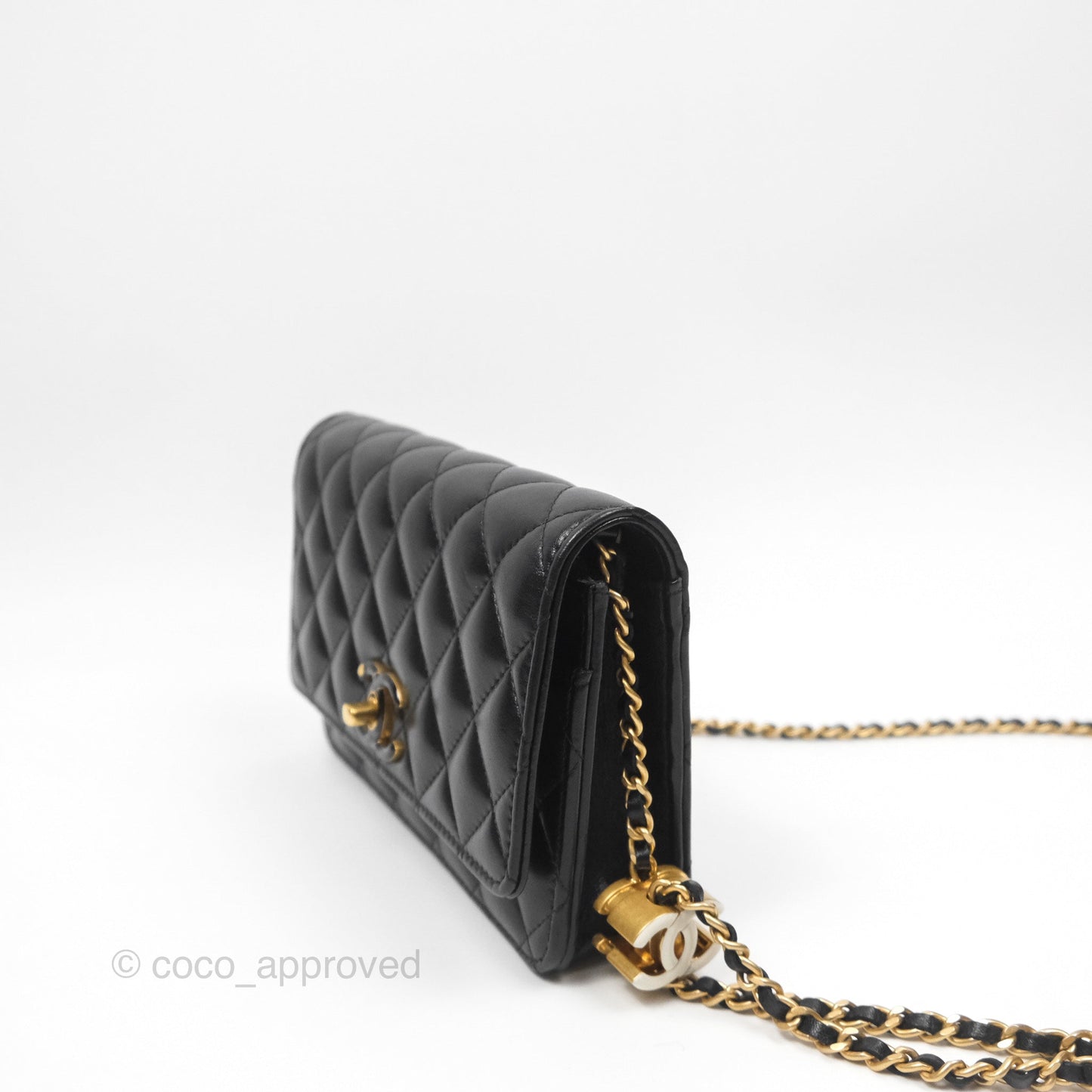 Chanel Quilted WOC Adjustable Chain Black Shiny Lambskin Aged Gold Hardware