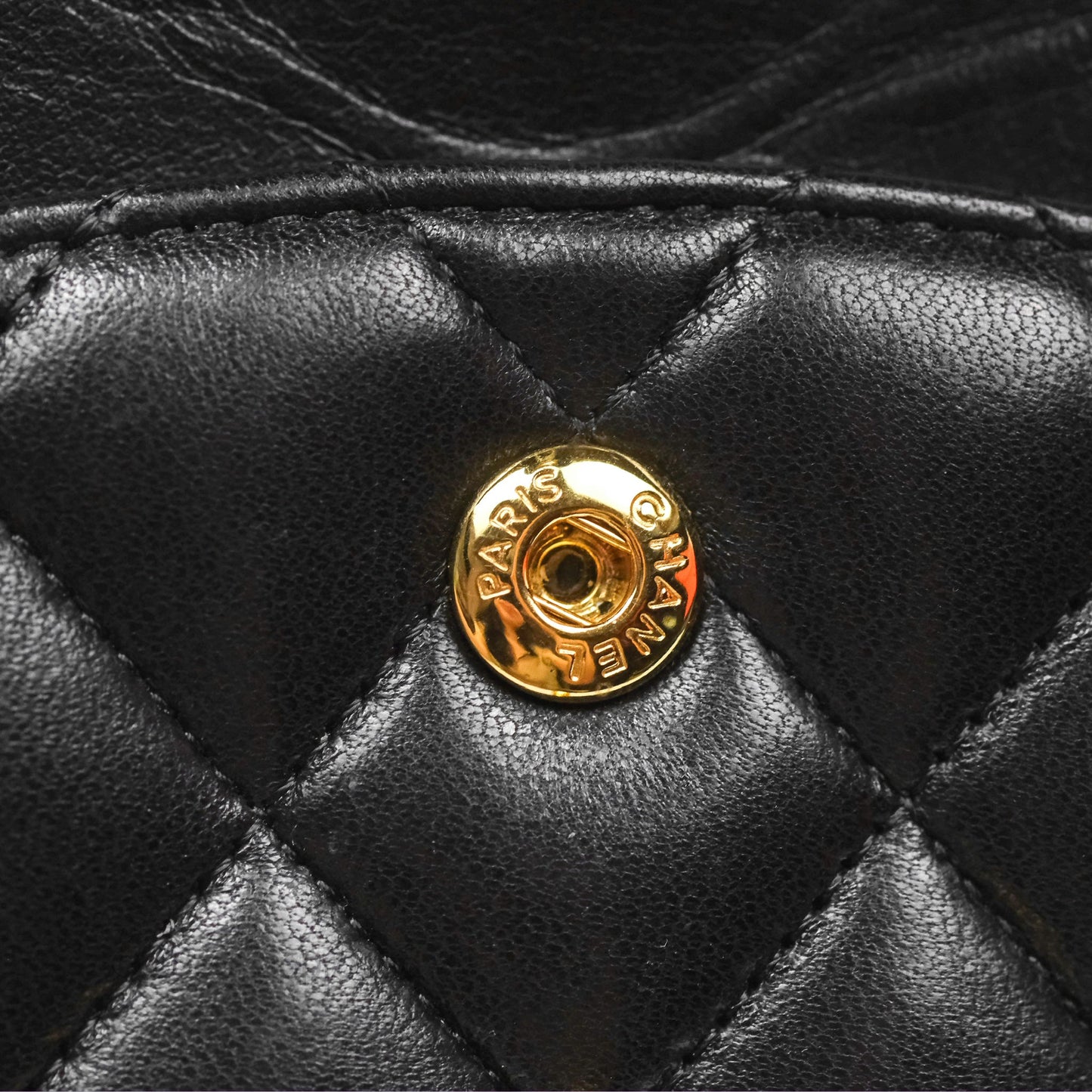 Chanel Classic M/L Medium Flap Quilted Black Lambskin Gold Hardware