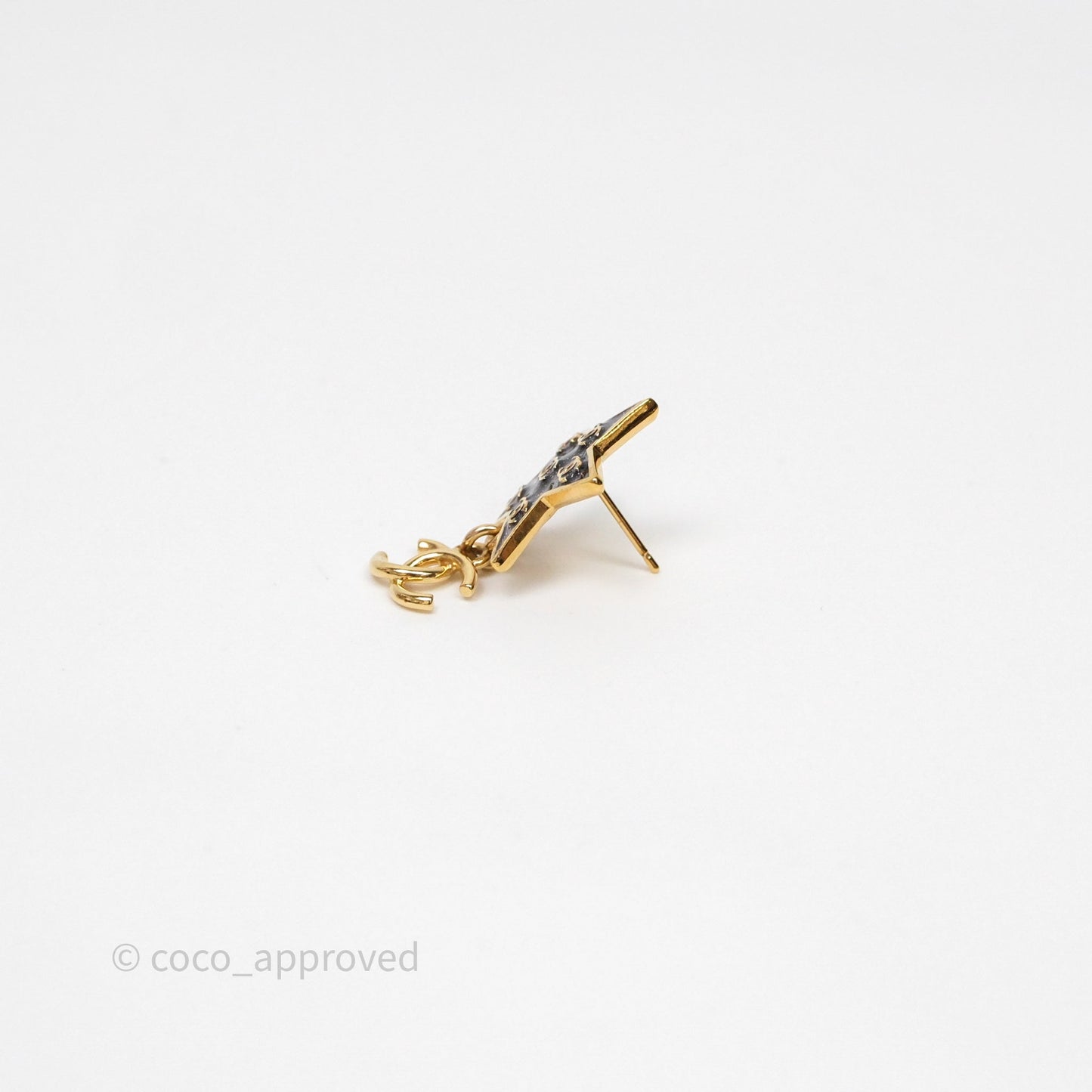 Chanel Star Drop CC Earrings Gold Tone 24C