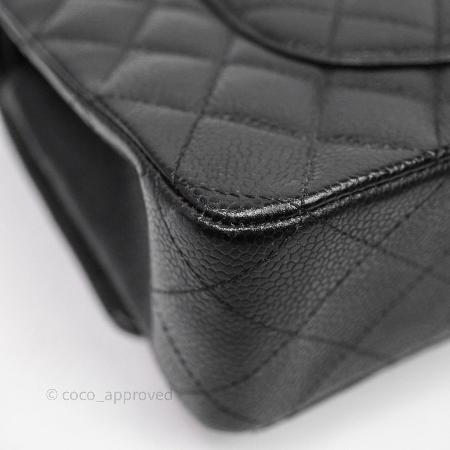 Chanel Classic M/L Medium Flap Quilted Black Caviar Gold Hardware