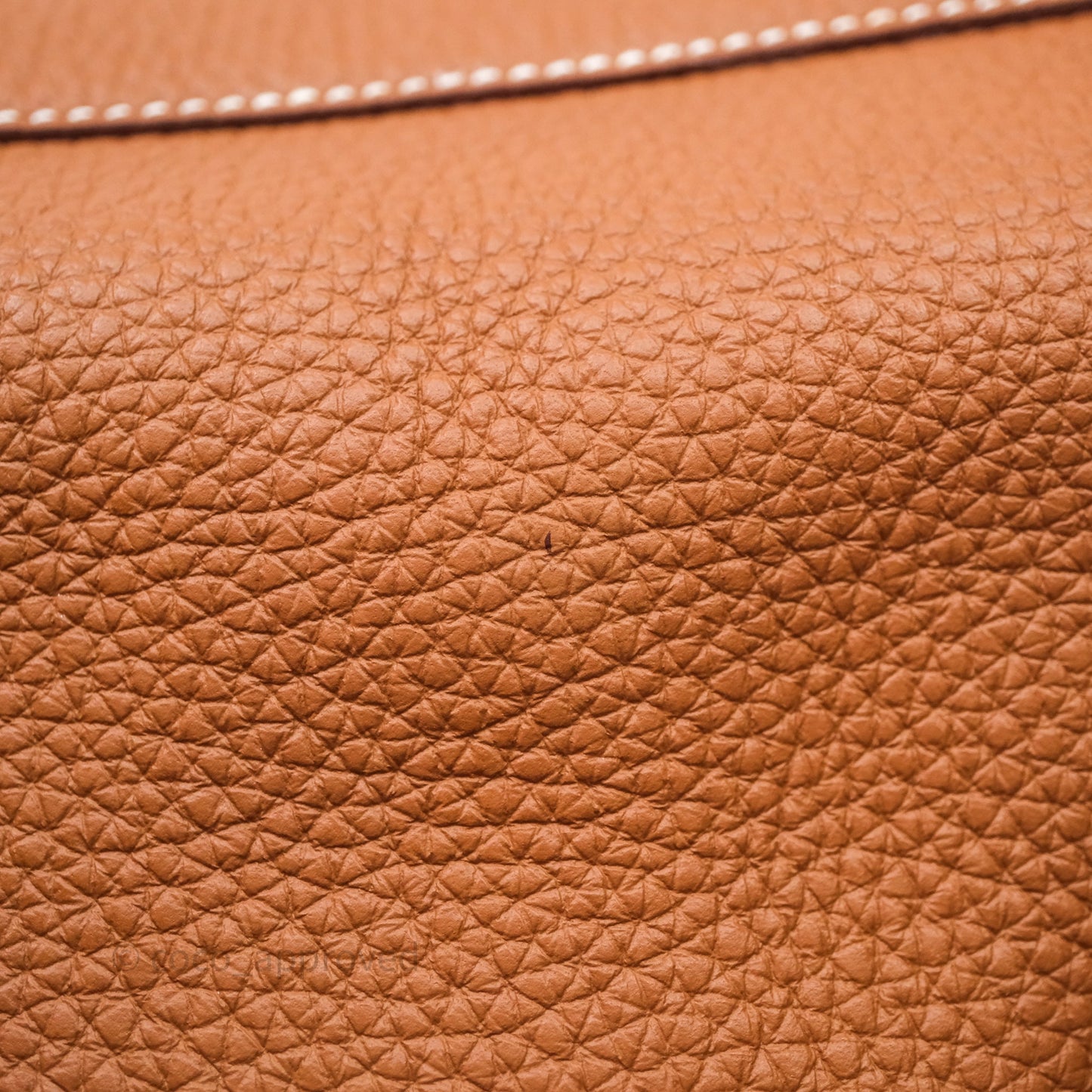 Hermès Lindy 30 Gold 37 Clemence Gold Hardware