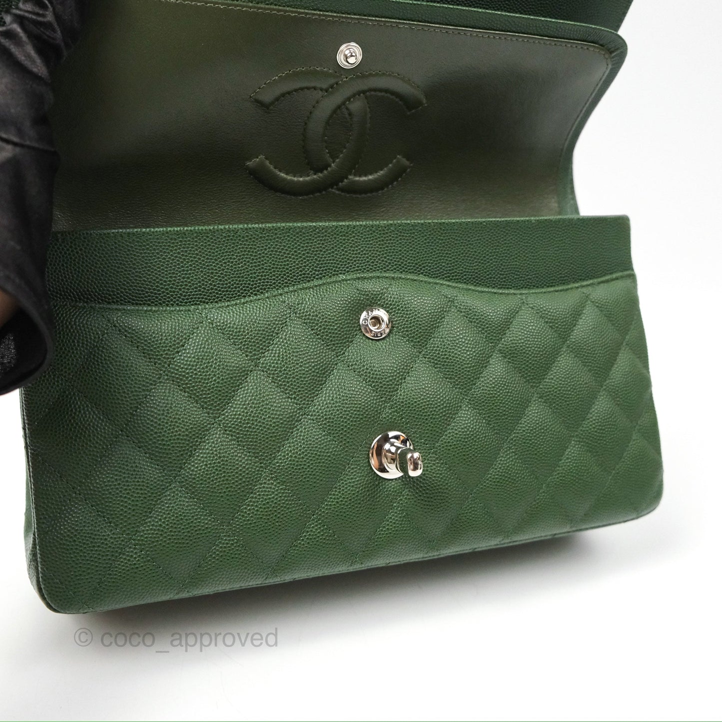 Chanel Classic M/L Medium Flap Quilted Dark Green Caviar Silver Hardware