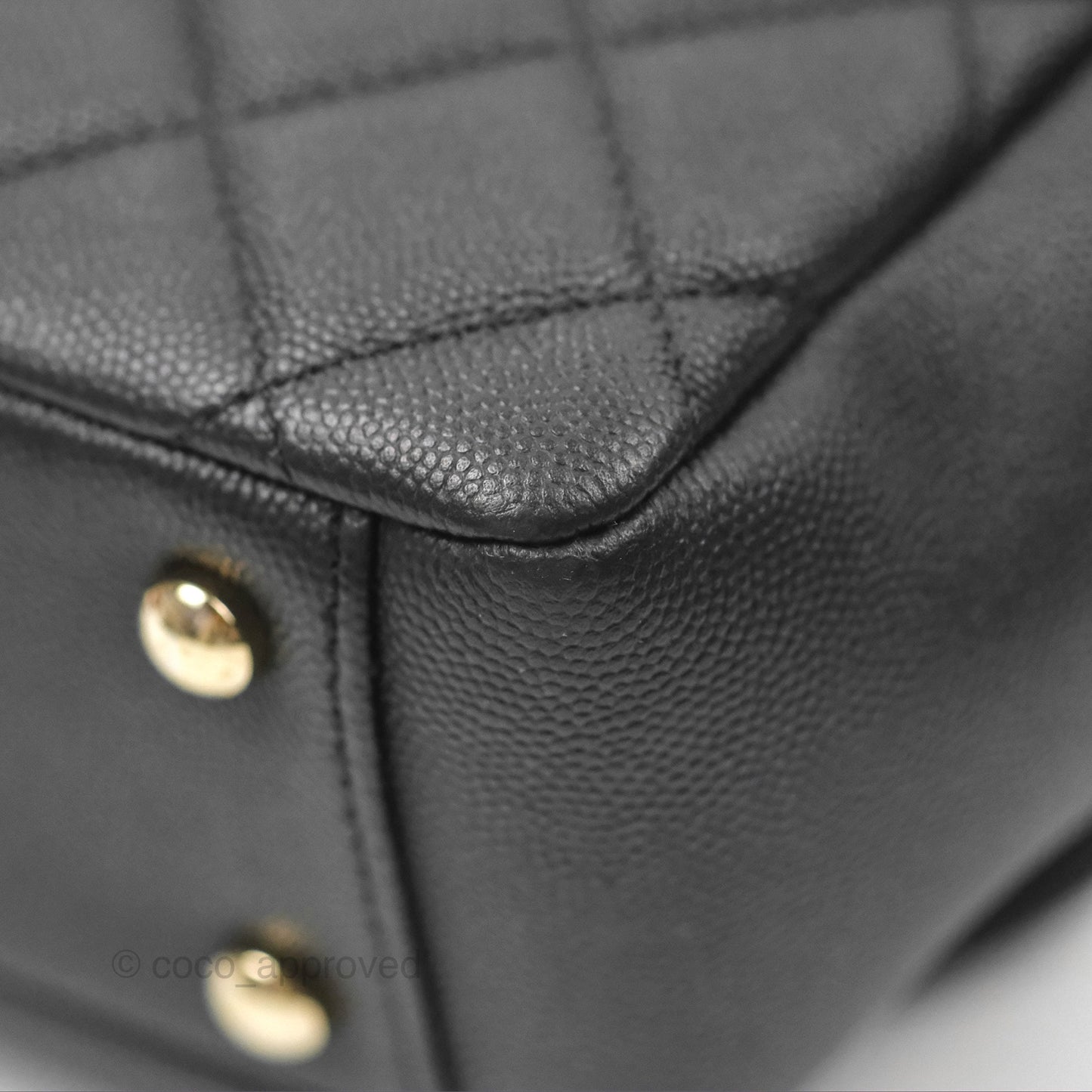 Chanel Quilted Medium Business Affinity Flap Black Caviar Gold Hardware