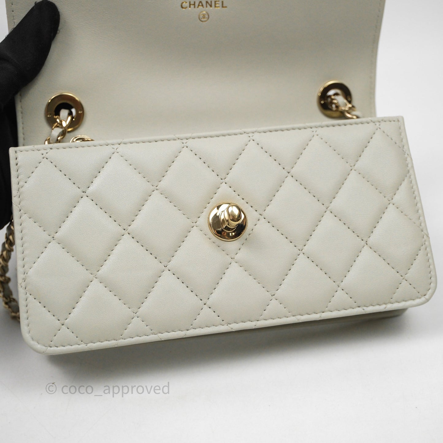 Chanel Trendy CC Wallet On Chain WOC Light Grey Lambskin Gold Hardware N