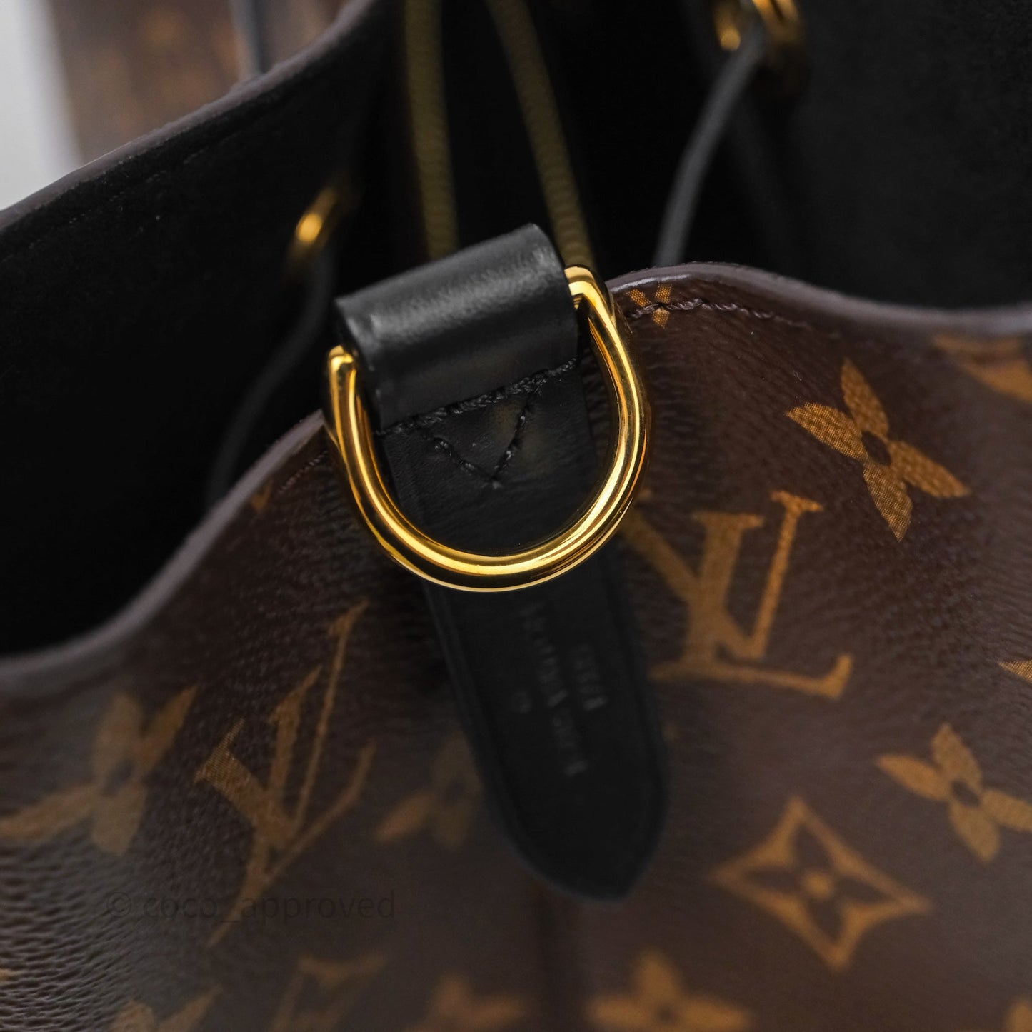 Louis Vuitton NéoNoé MM Black Monogram Canvas