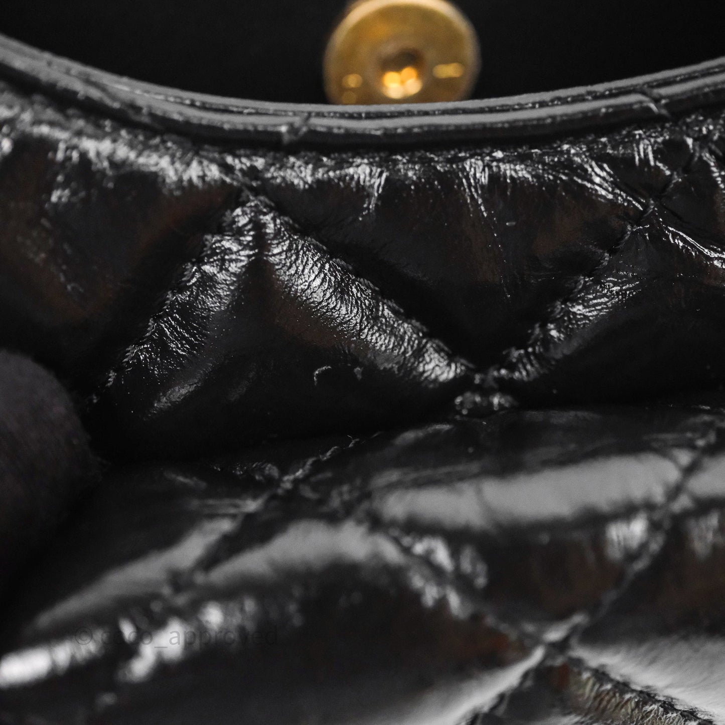 Chanel Small Wavy CC Hobo Black Shiny Crumpled Calfskin Aged Gold Hardware 23C
