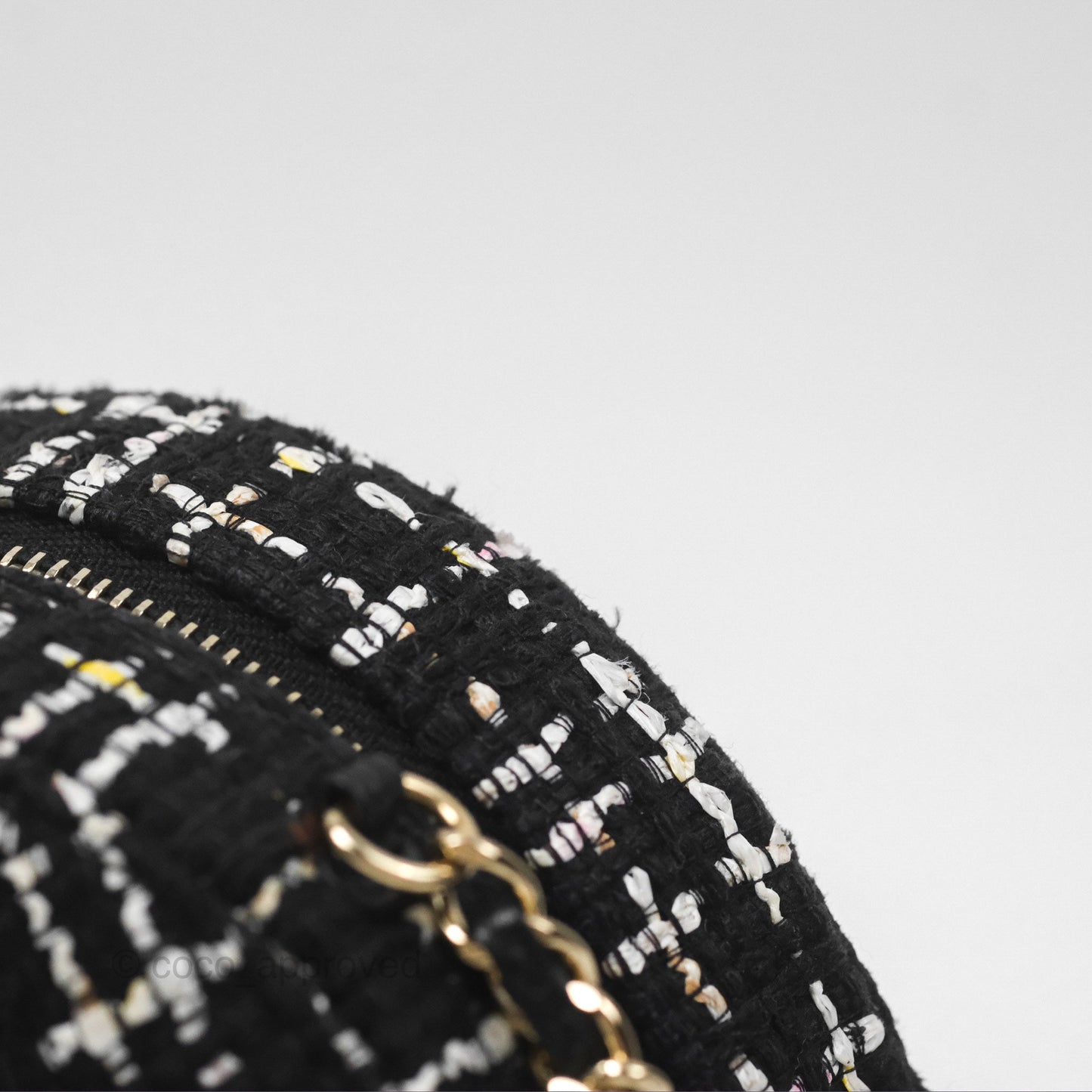 Chanel Classic Quilted Round Clutch With Chain Black Tweed Gold Hardware
