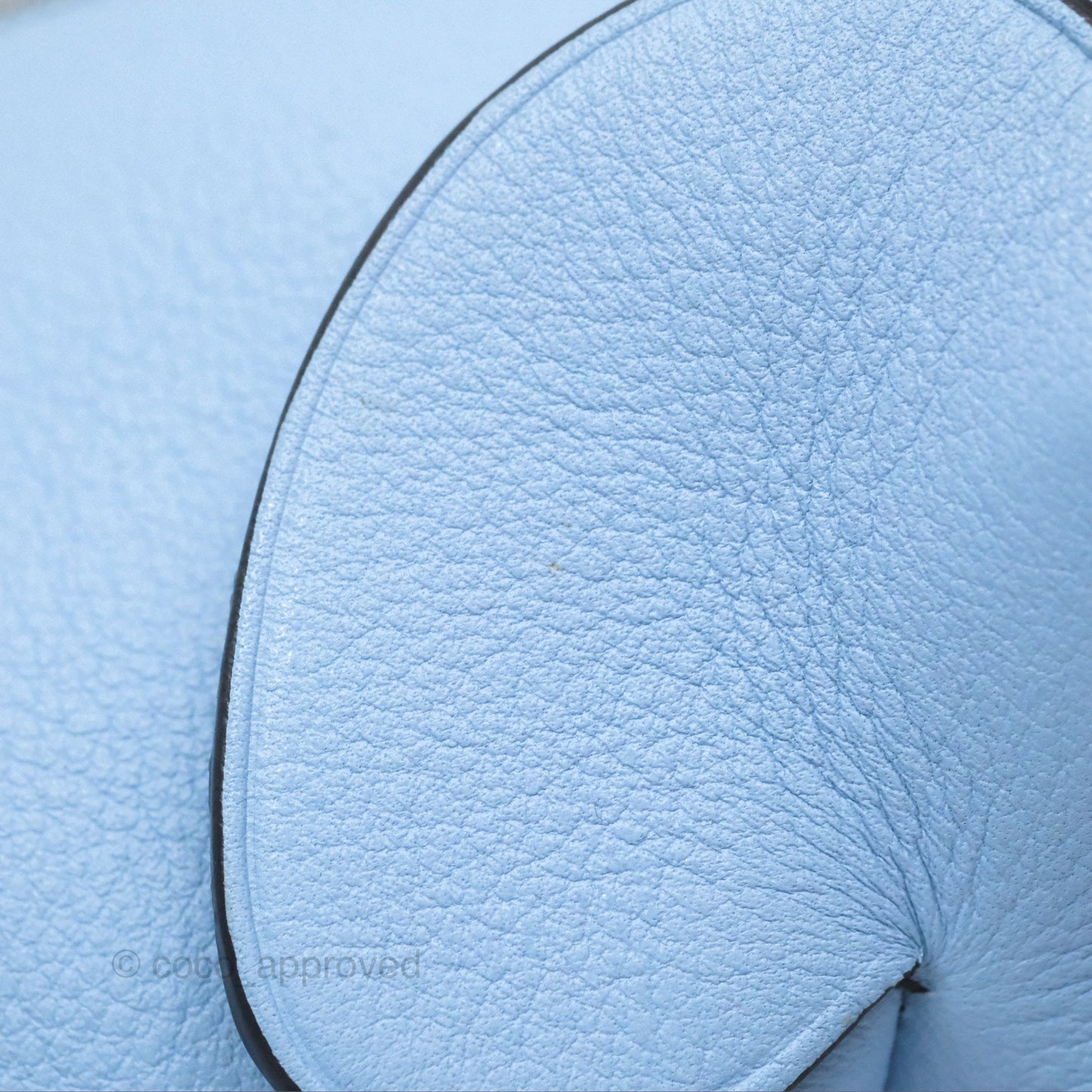 Loewe Elephant Bag In Classic Calfskin Blue