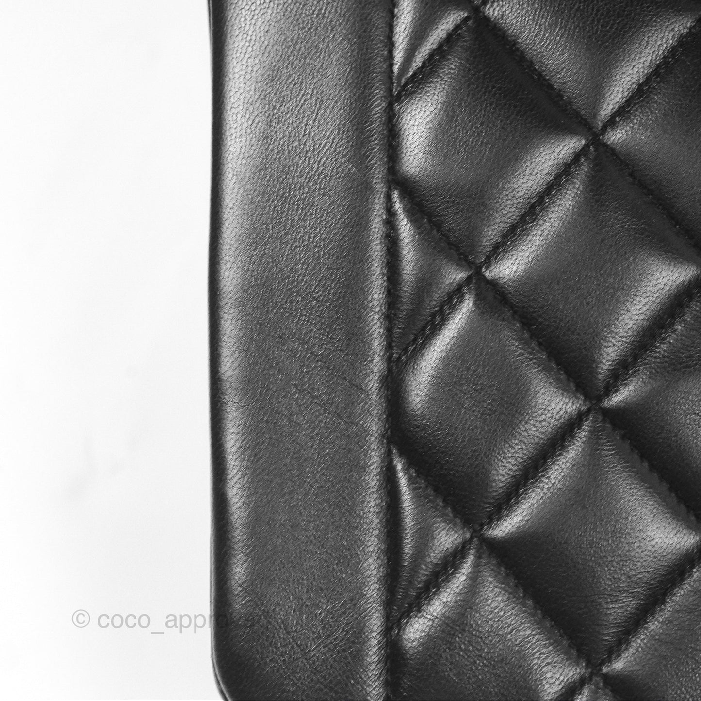 Chanel Vintage Quilted Medium Classic Diana Flap Bag Black Lambskin 24K Gold Hardware