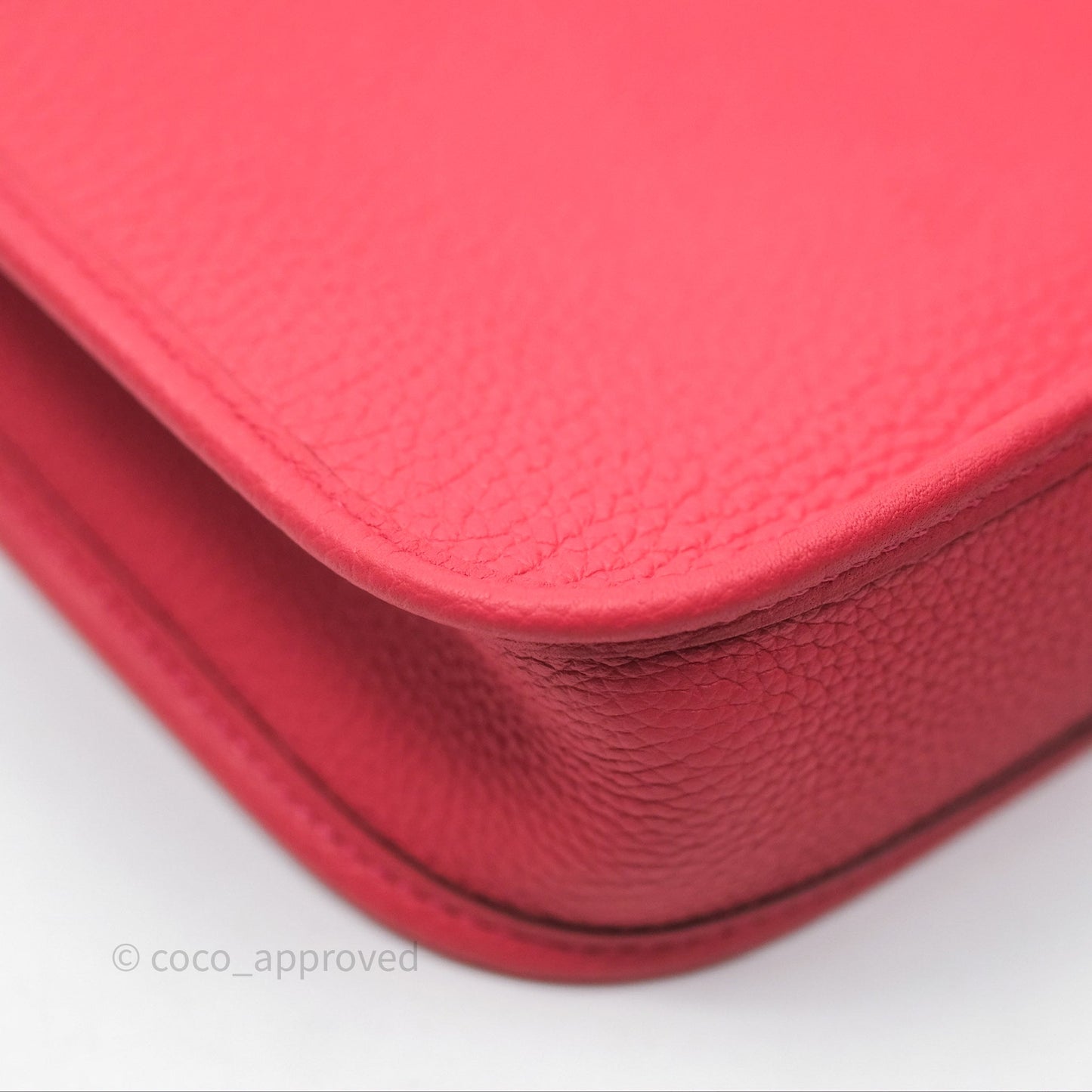 Hermès Mini Evelyne 16 Rose Texas 0E Clemence Gold Hardware