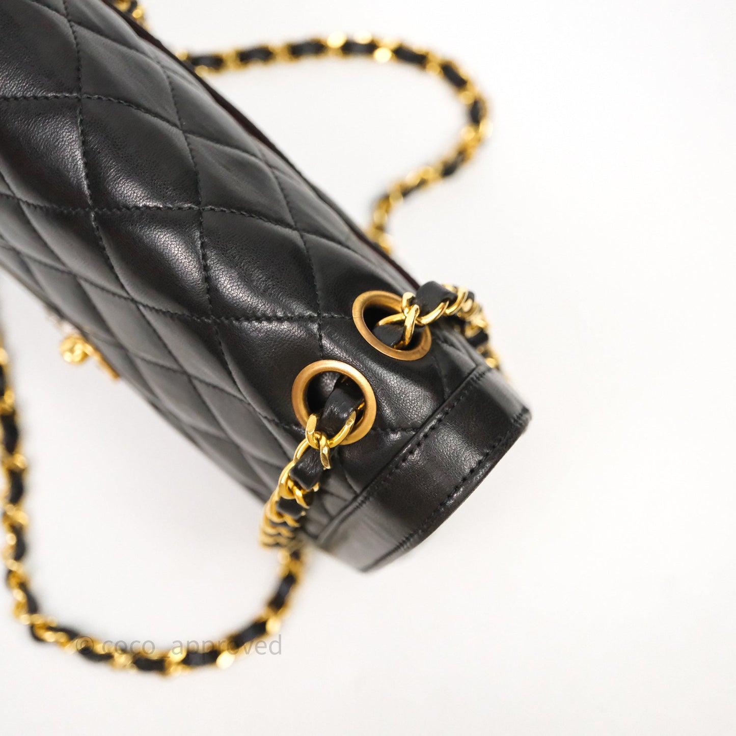 Chanel Quilted Vintage Flap Bag Lambskin Black 24K Gold Hardware