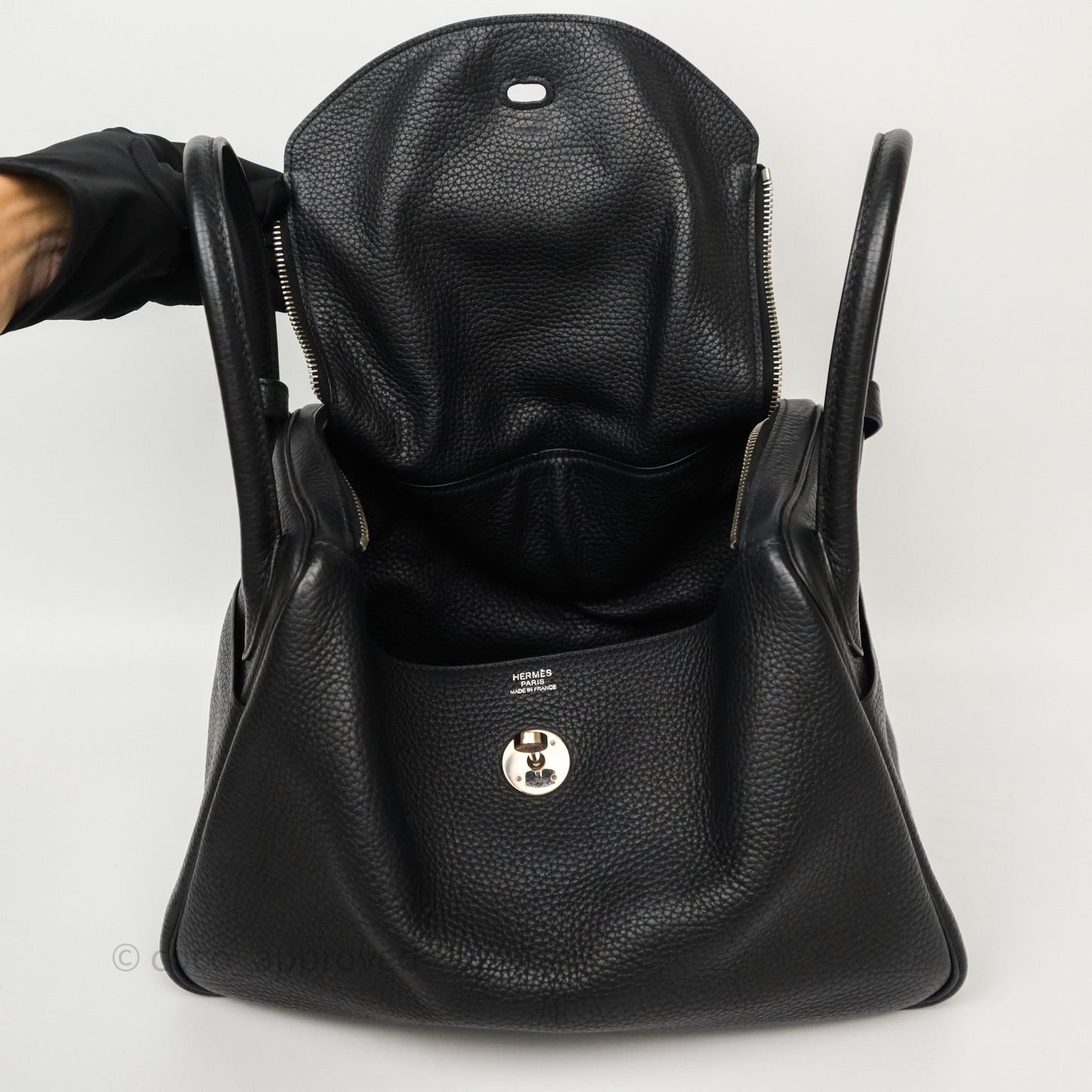 Hermès Lindy 30 Black Clemence Palladium Hardware