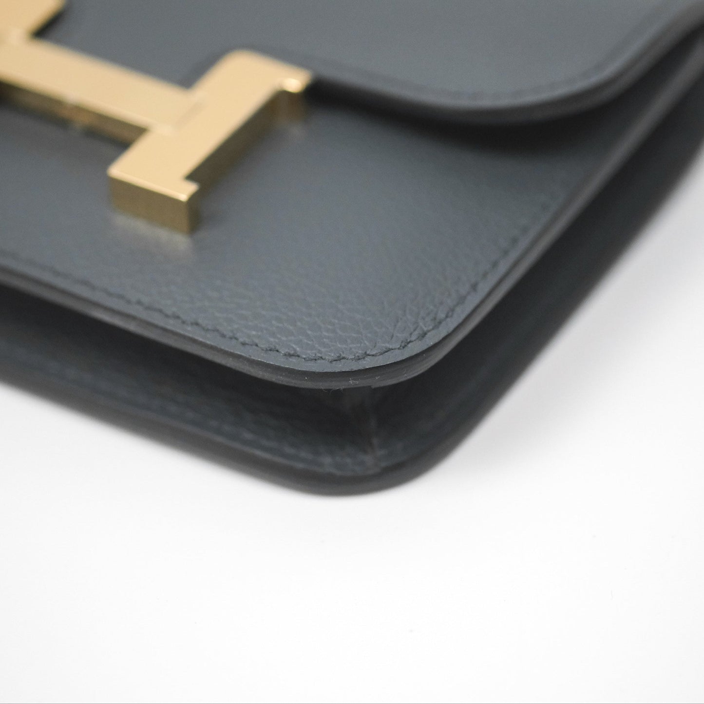 Hermès Constance Slim Wallet Gris Misty / Beige Marfa Evercolor Gold Hardware