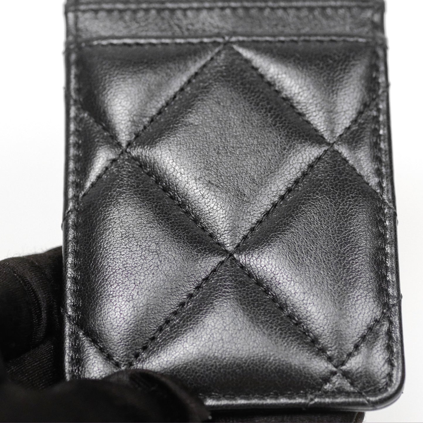 Chanel 19 Quilted Chain Card Holder Black Lambskin Mixed Hardware