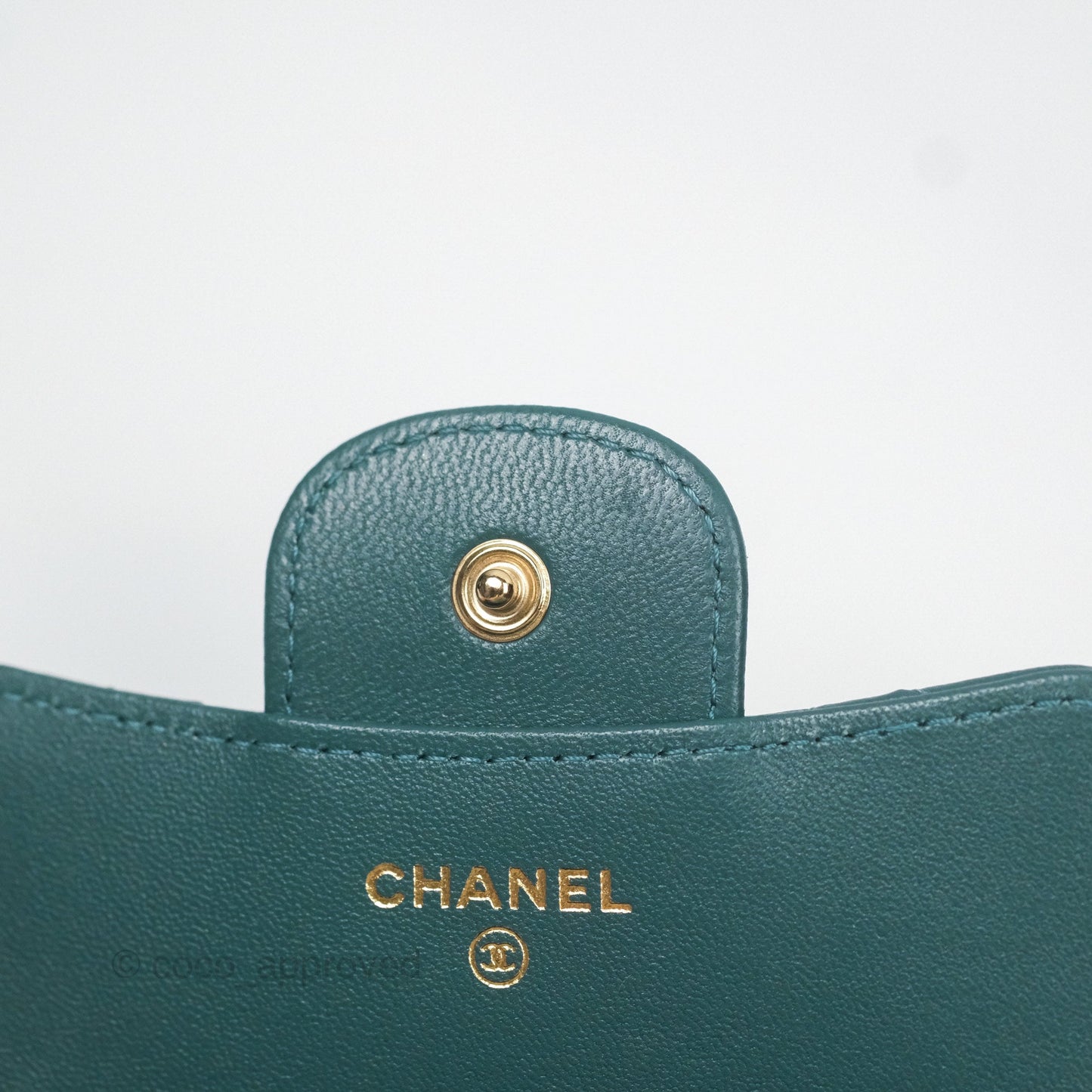 Chanel Mini Handle Clutch With Chain Green Lambskin Aged Gold Hardware
