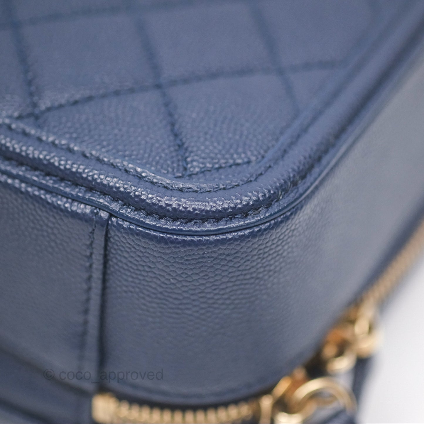 Chanel Quilted Medium CC Filigree Vanity Case Dark Navy Caviar Gold Hardware