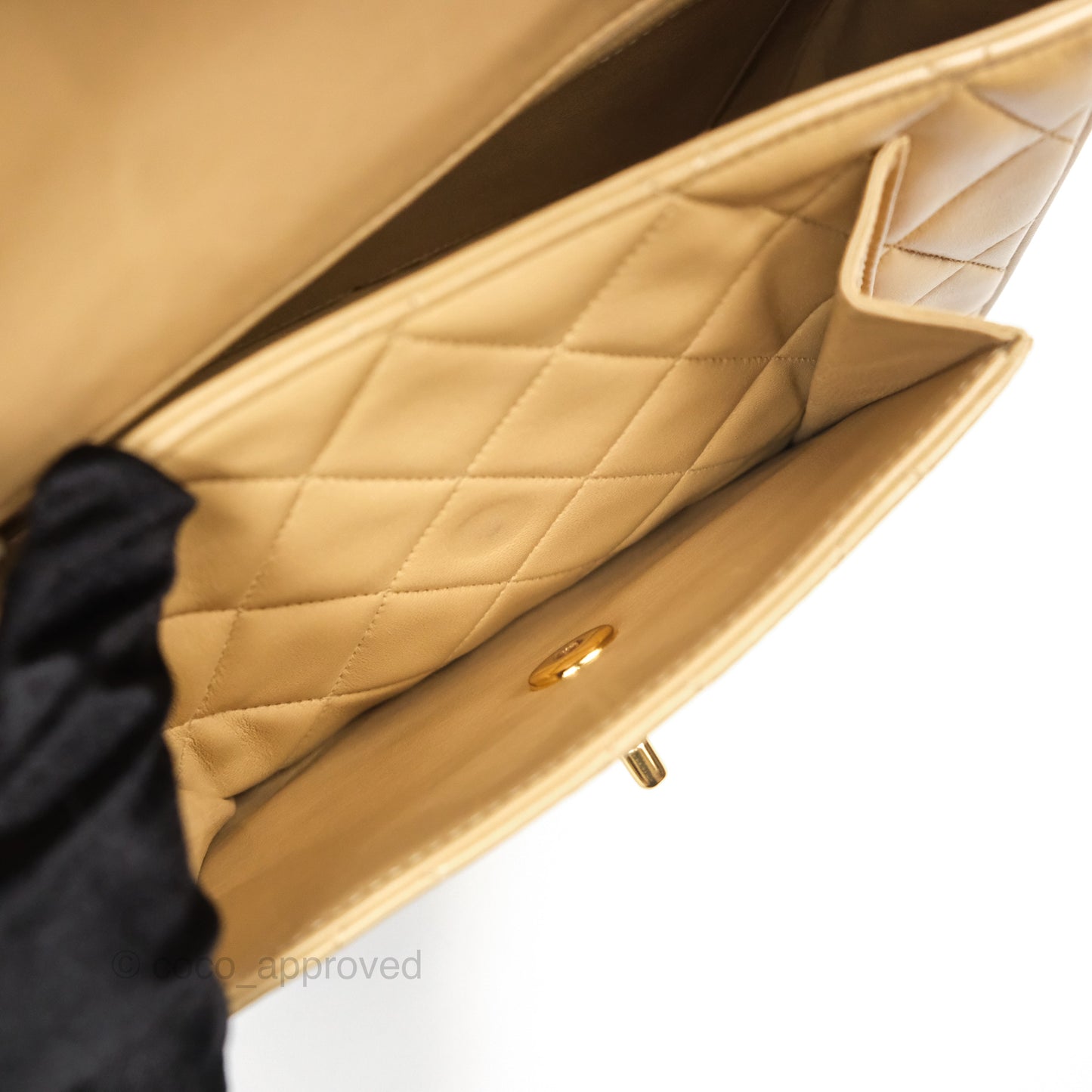 Chanel Vintage Flap Bag Beige Lambskin Gold Hardware