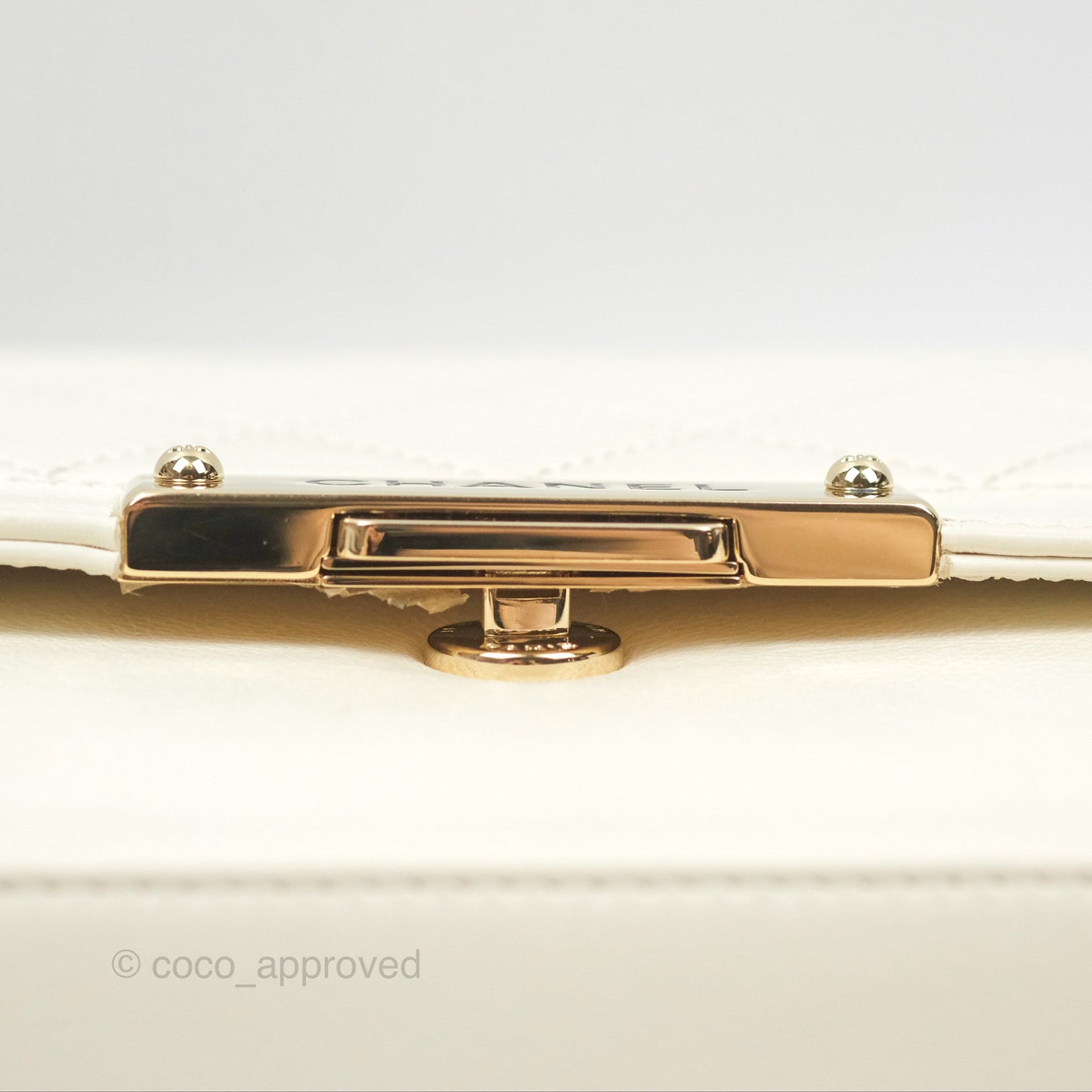 Chanel Quilted Label Click Flap Bag White Grained Calfskin Gold Hardware