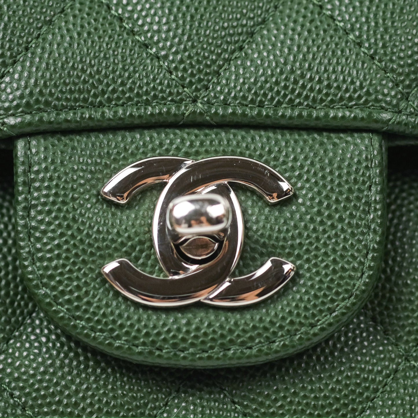 Chanel Classic M/L Medium Flap Quilted Dark Green Caviar Silver Hardware