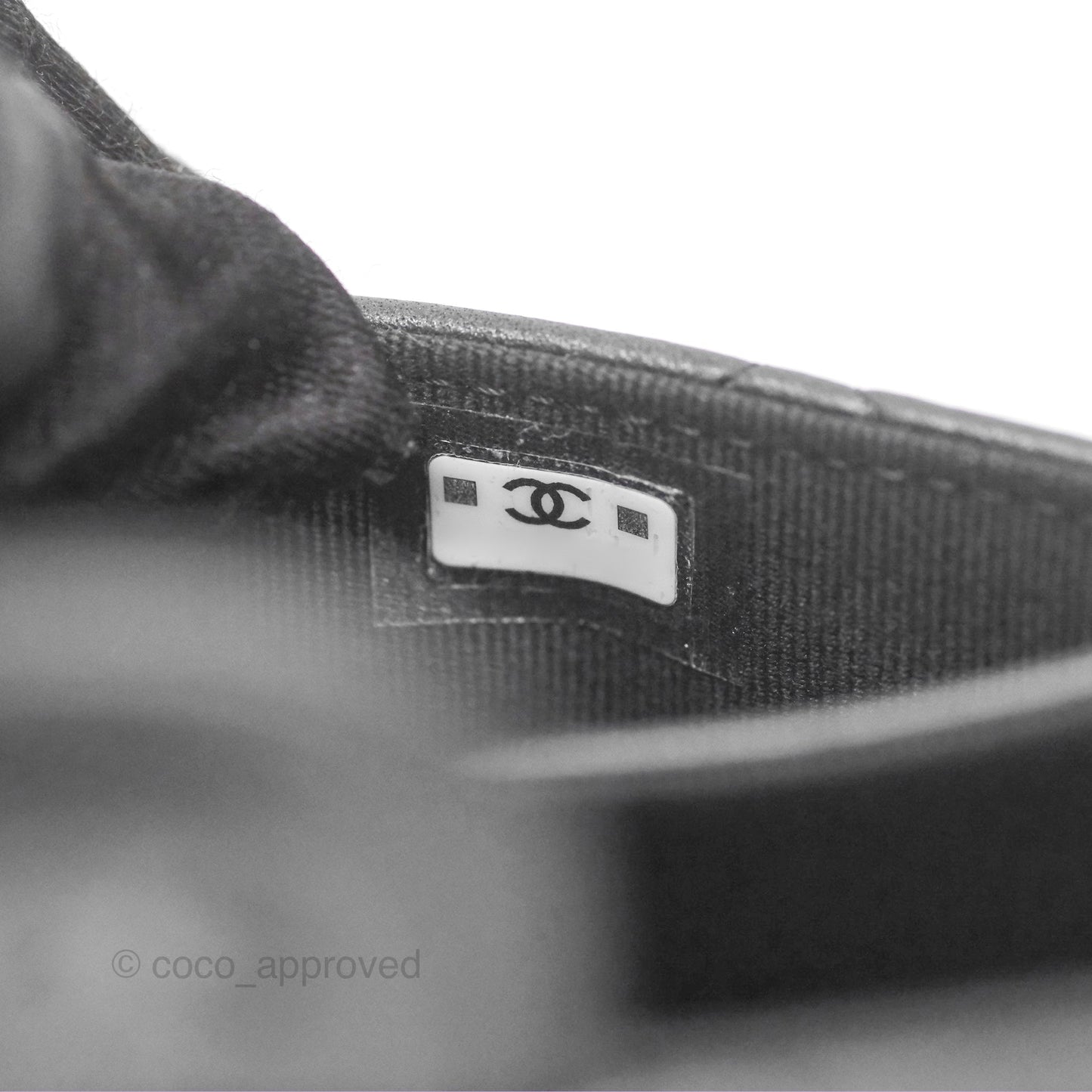 Chanel Classic Flap Card Holder Quilted Iridescent So Black
