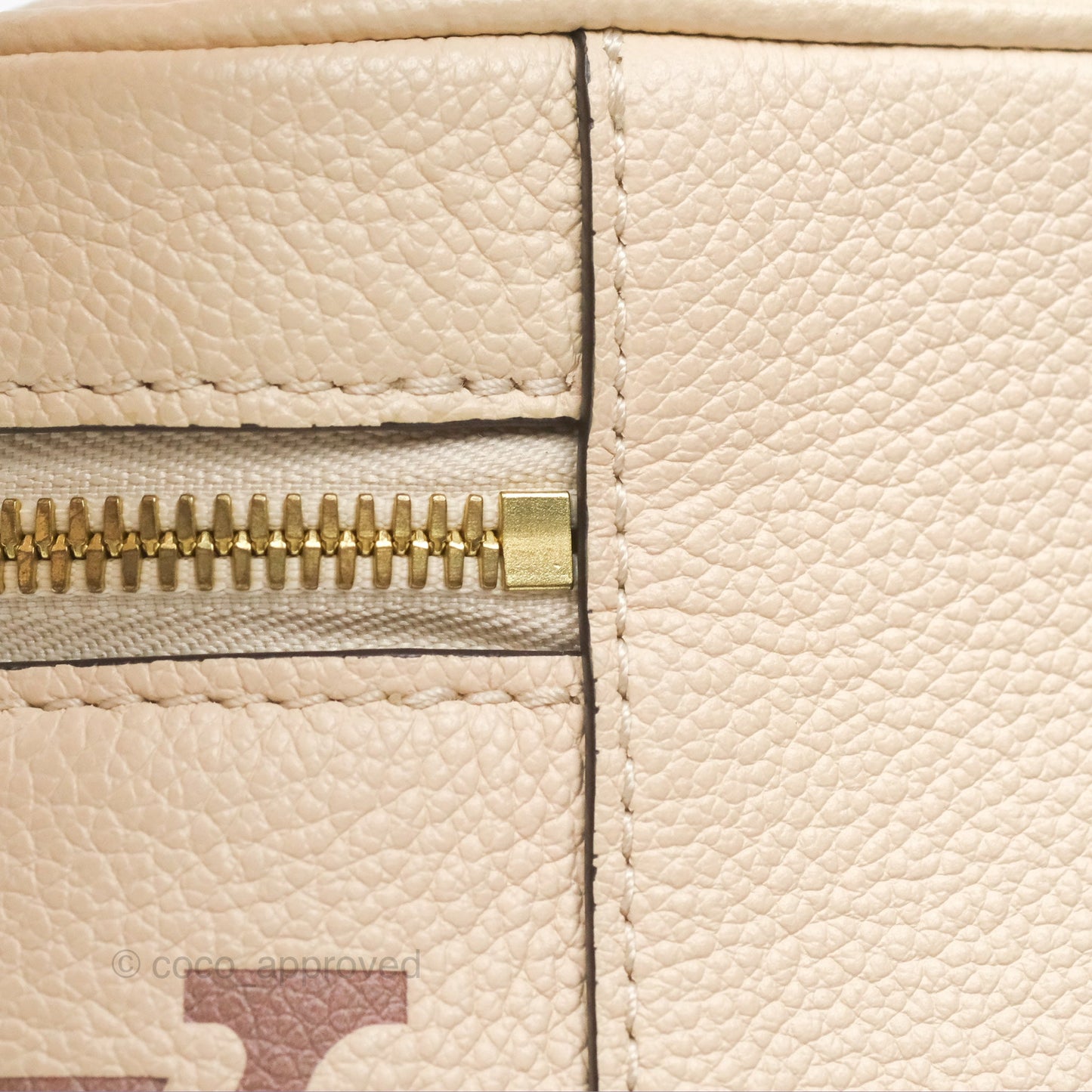 Louis Vuitton Vanity PM Empreinte Monogram Giant Creme/Bois de Rose