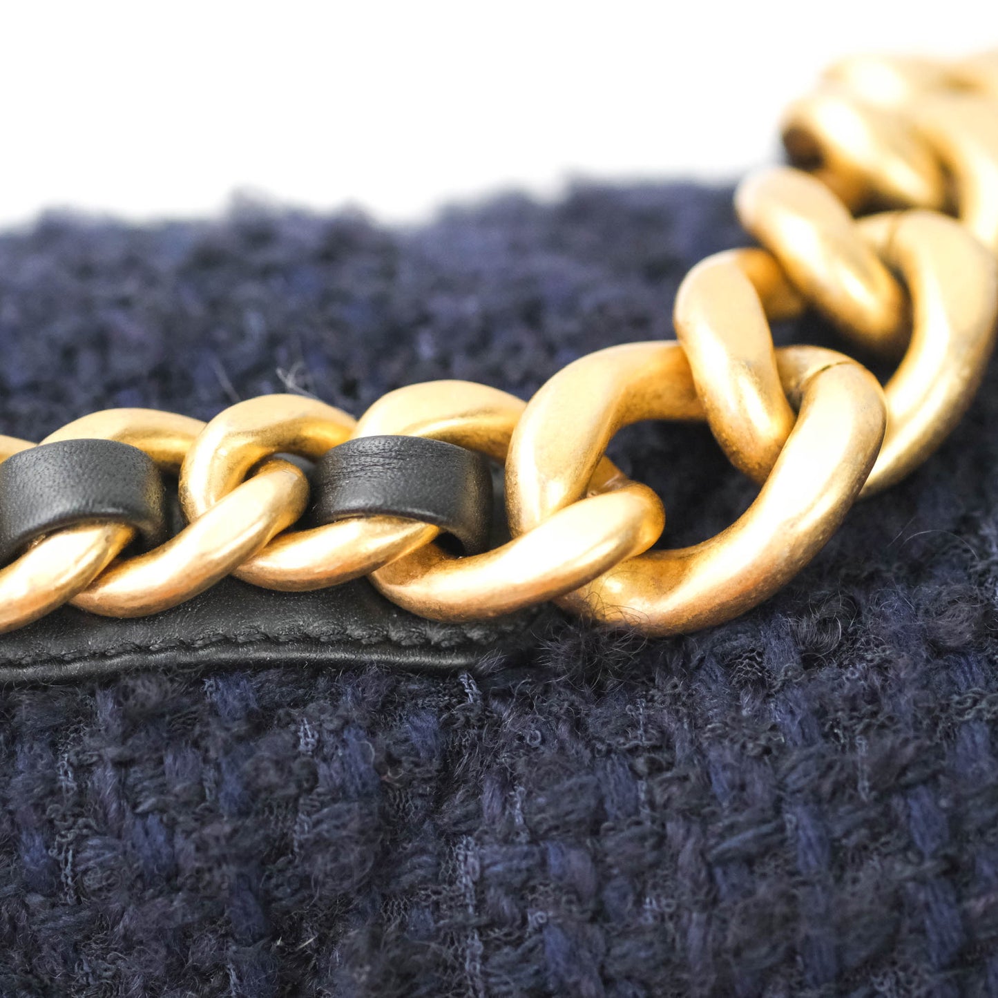 Chanel 19 Medium Tweed Navy Mixed Hardware