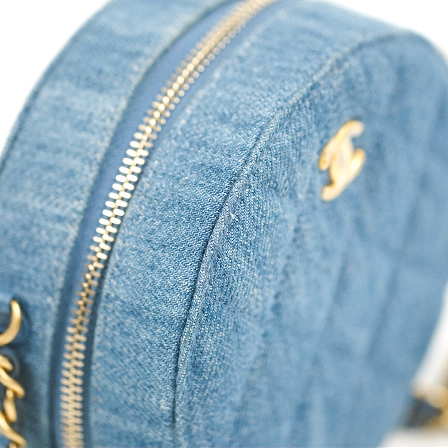 Chanel Quilted Pearl Crush Round Clutch With Chain Denim Aged Gold Hardware