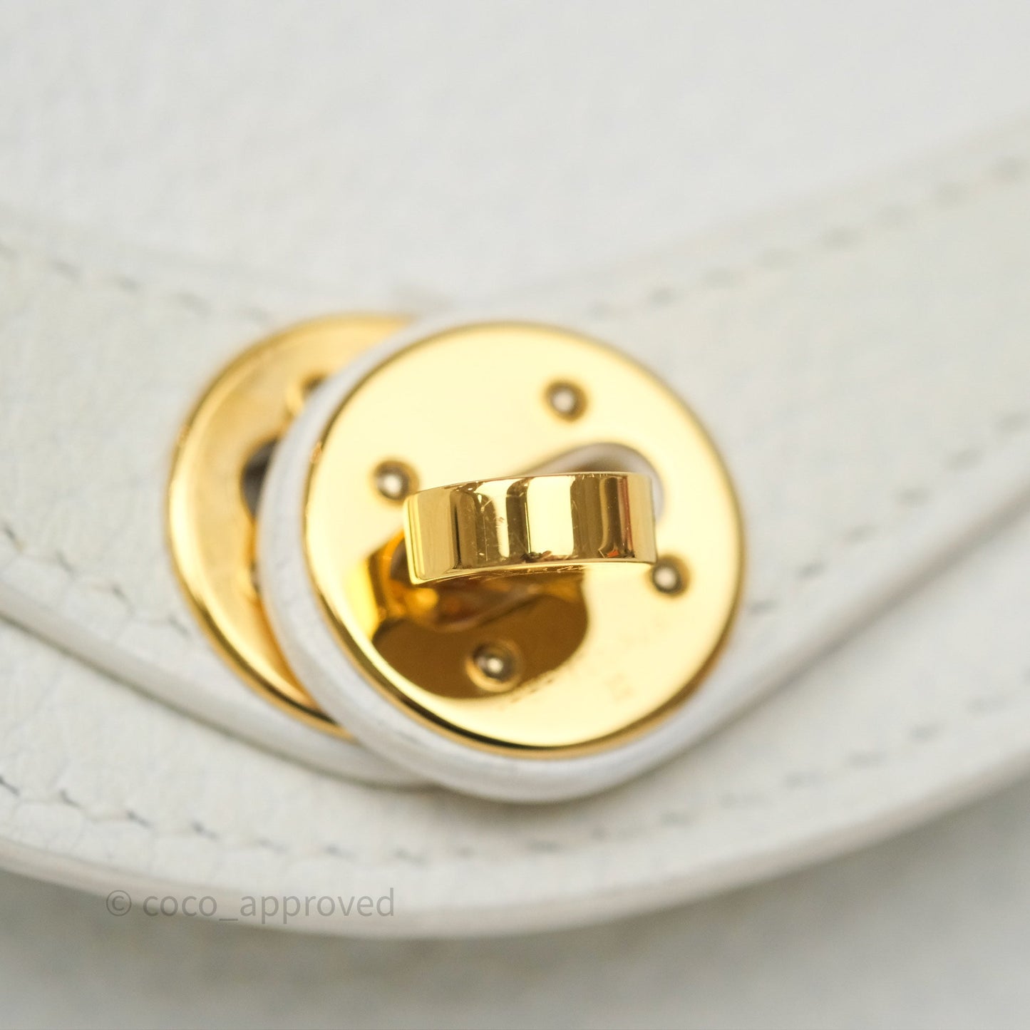 Hermès Mini Lindy 20 New White 0U Clemence Gold Hardware