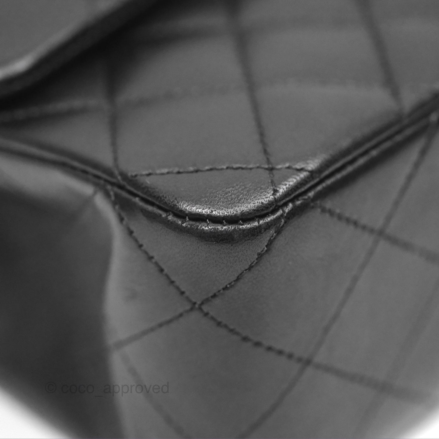 Chanel Classic M/L Medium Flap Quilted Black Lambskin Silver Hardware