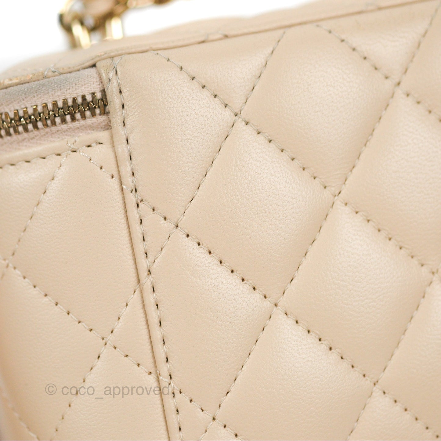 Chanel Vanity Rectangular Top Handle Ecru/Beige Lambskin Gold Hardware 23P